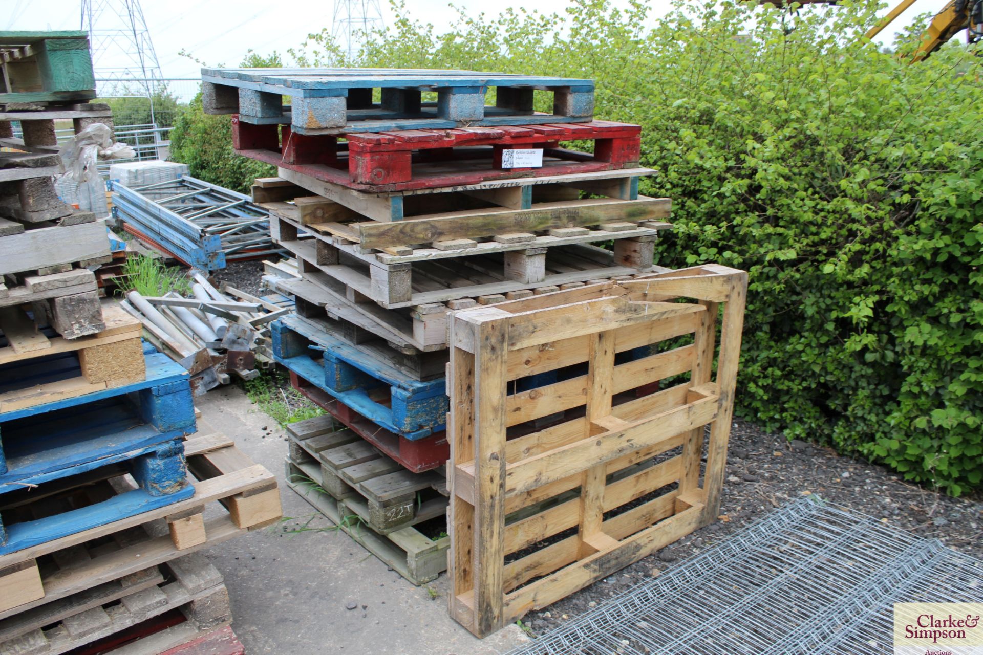 Quantity of pallets. - Image 2 of 2