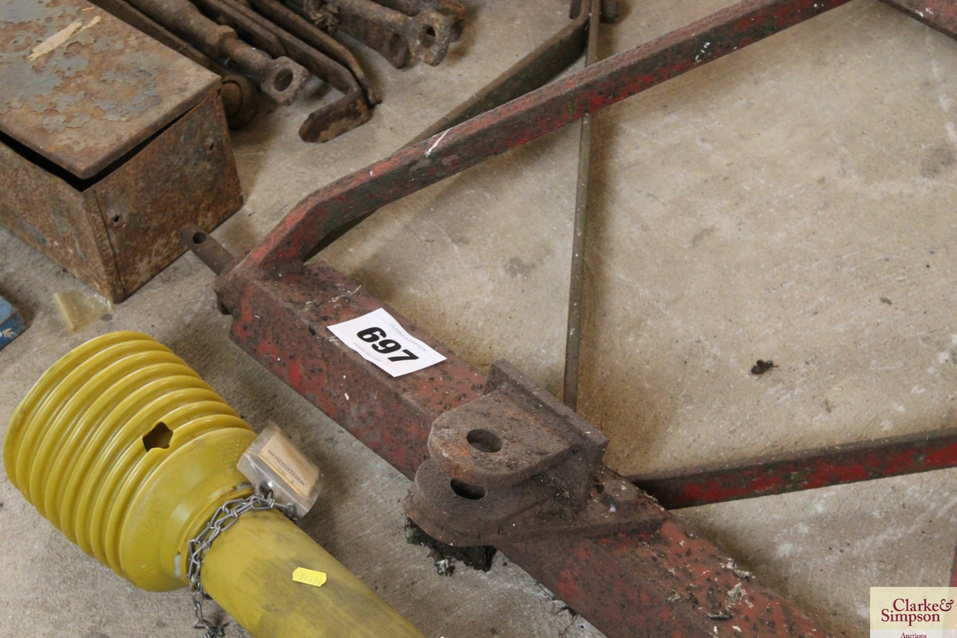 Massey Ferguson rigid drawbar. - Image 4 of 5