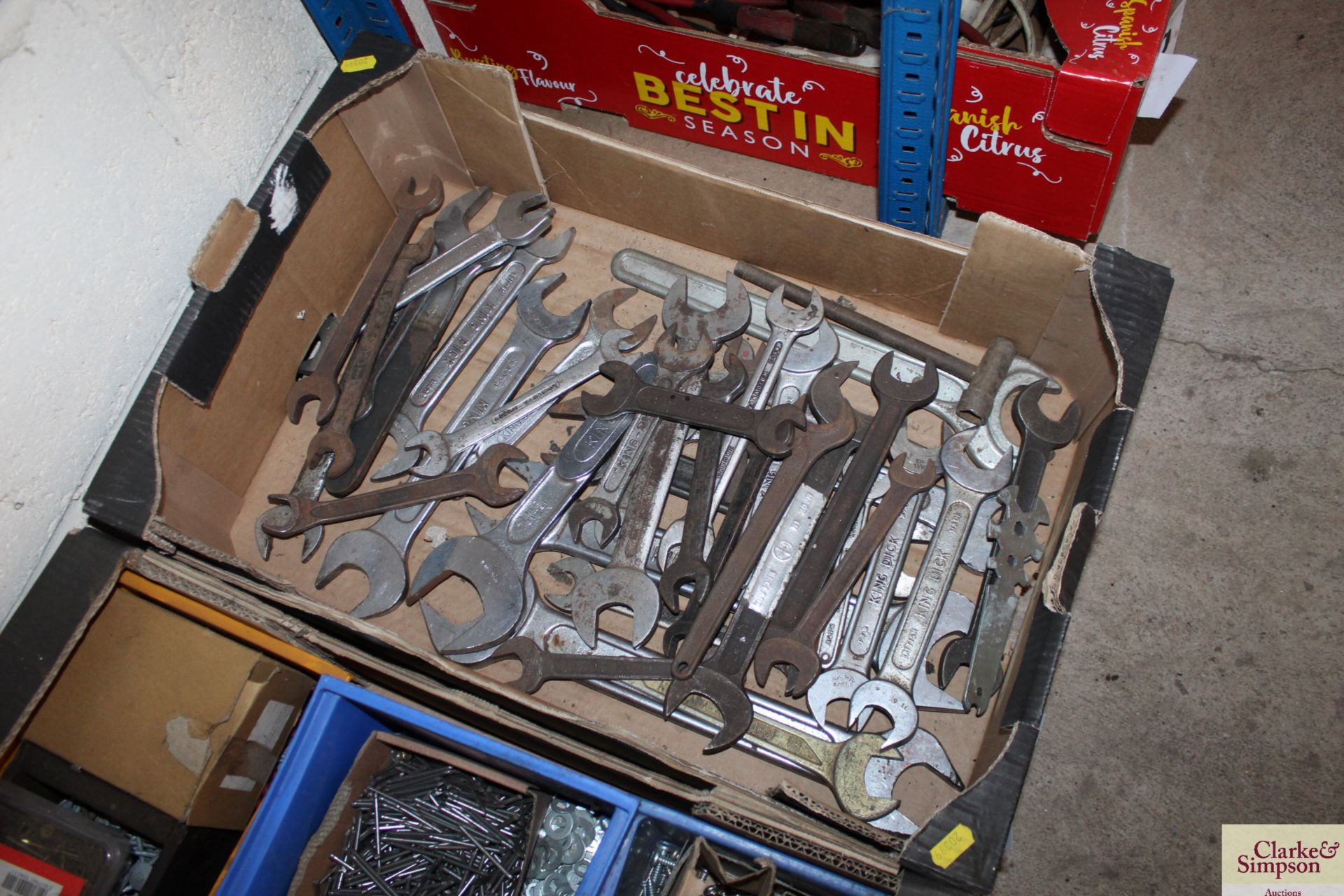 Quantity of AF c-spanners.