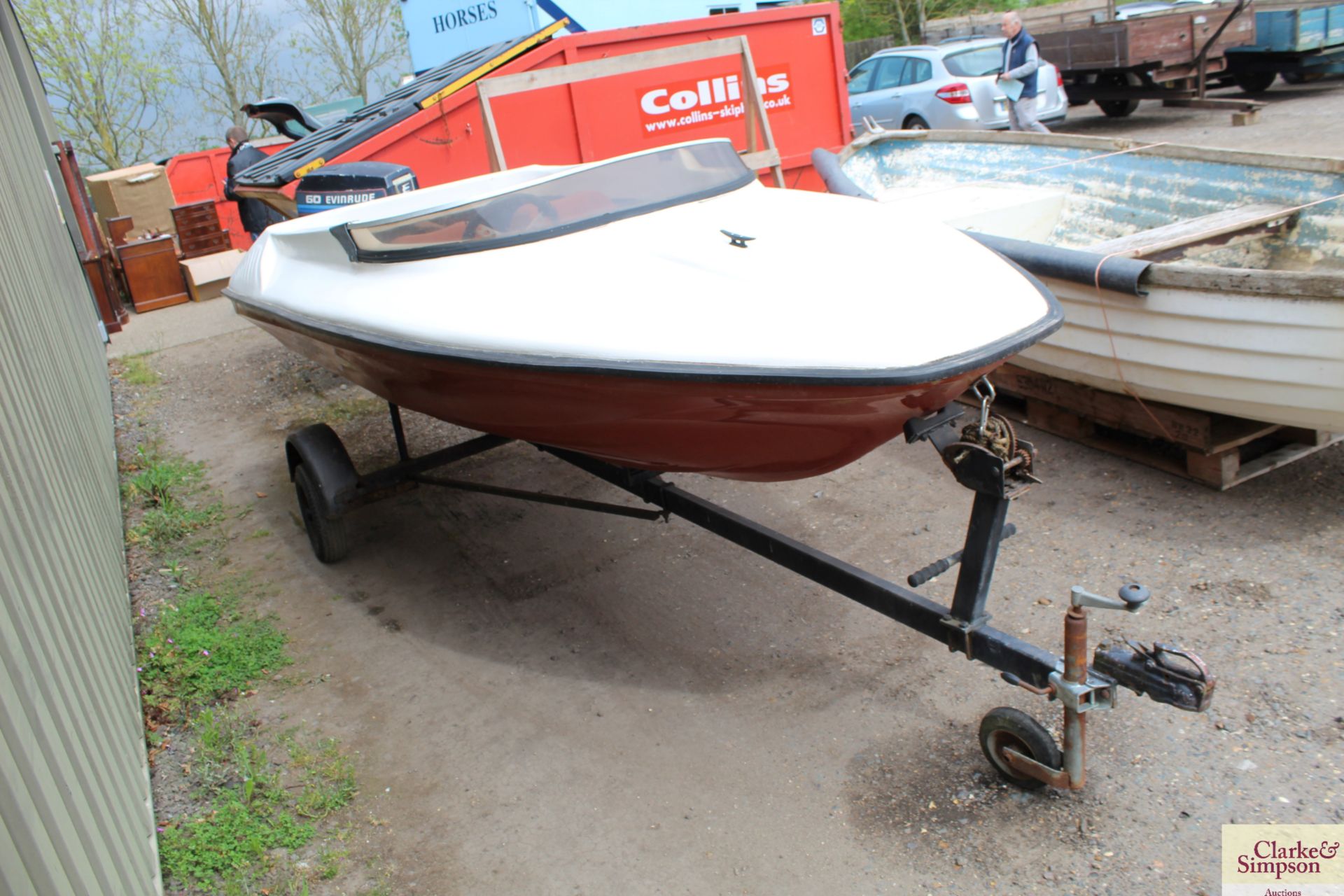 13ft speedboat. With Evinrude 60HP outboard (runs and pumps water), trailer, water skis, knee board, - Image 2 of 17