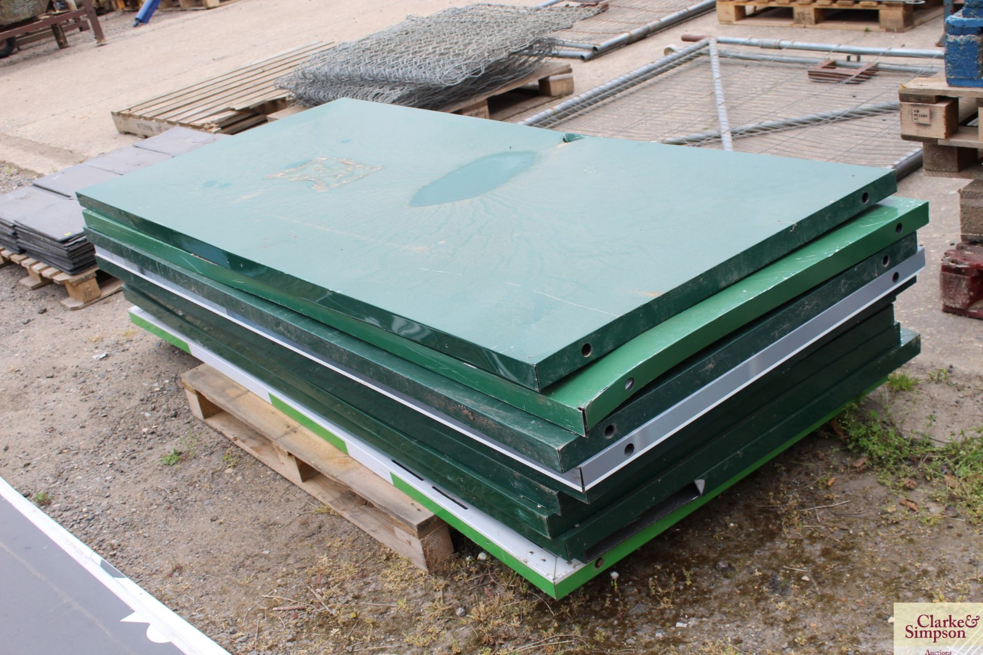 Diboard aluminium sandwiched plastic sheet. - Image 2 of 2