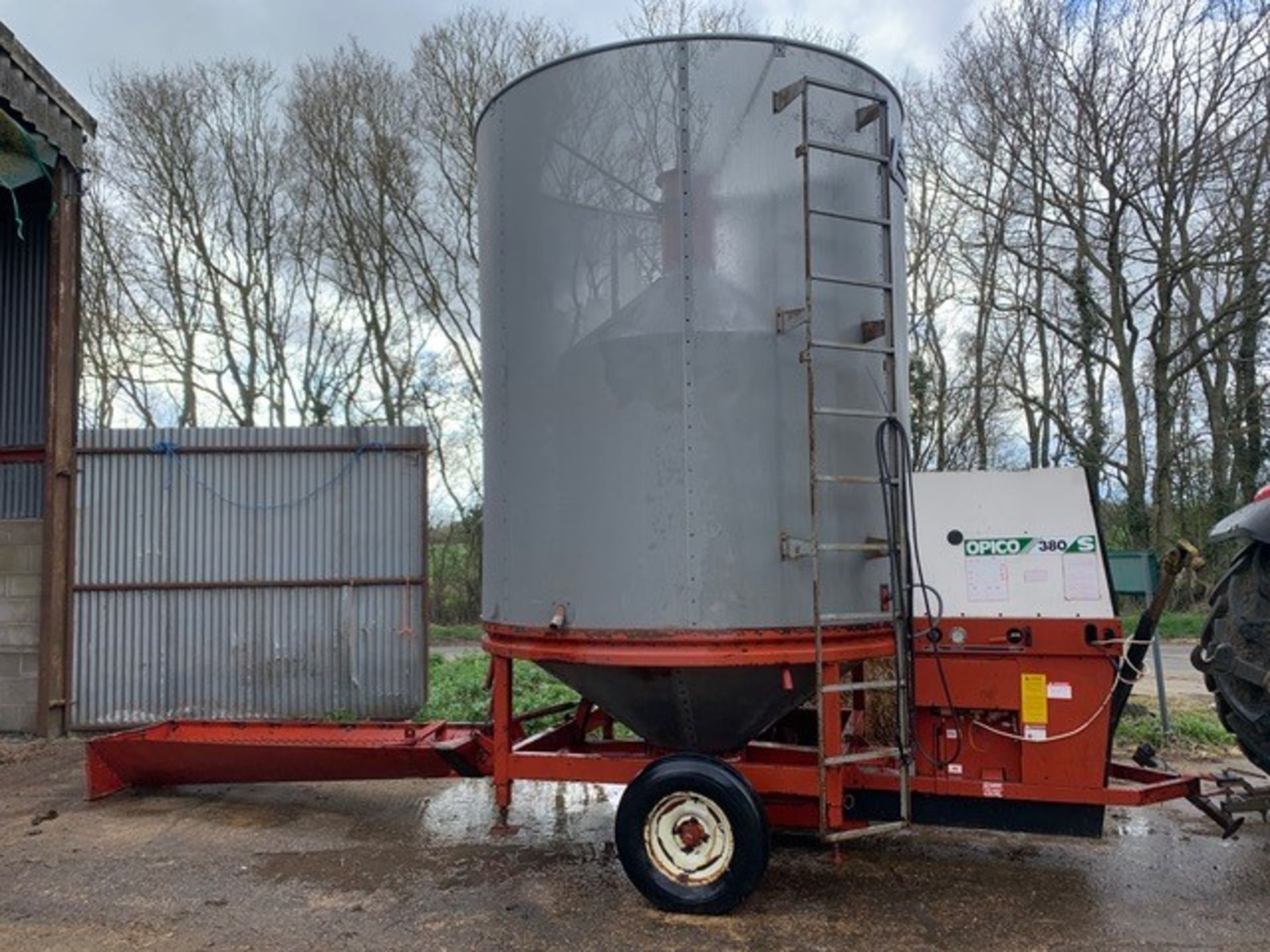 Opico GT 380S mobile 9T gas fired grain drier. With Opico DCM controller. Top auger dismantled for