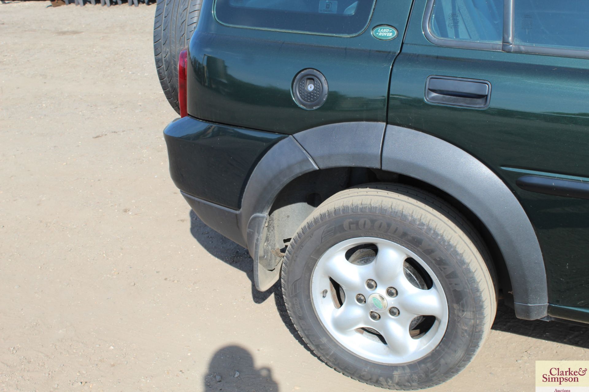 Land Rover Freelander TD5 5 door. Registration DS04 YHF. Date of first registration 29/06/2004. - Image 18 of 57