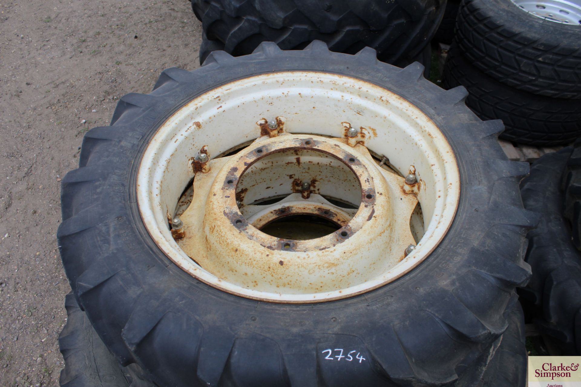 Row crop wheels and tyres to fit New Holland TM 150. Comprising 12.4R46 rears and 12.4R32 fronts. - Image 2 of 2