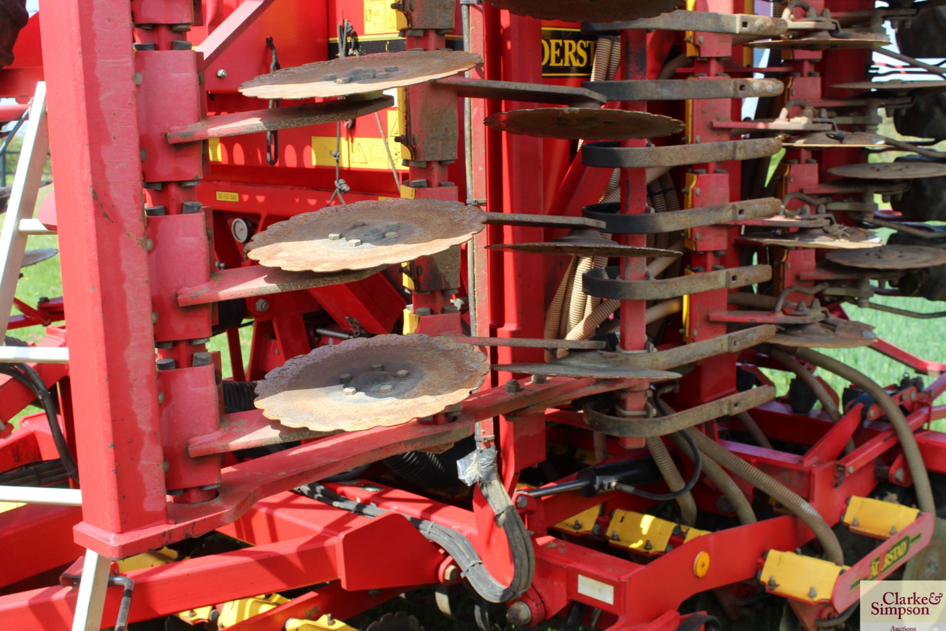 Vaderstad Rapid A600S 6m System Disc trailed drill. Serial number 12469. 3,401Ha. With radar, - Image 15 of 35