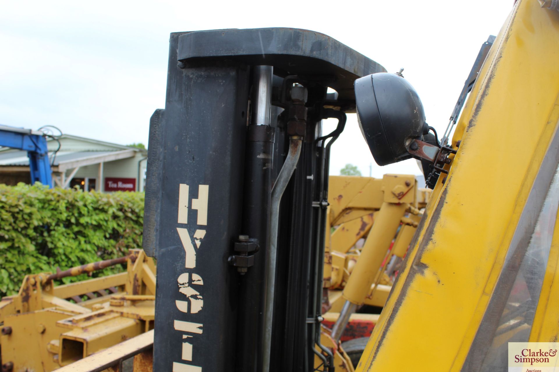 Hyster Challenger H2.00XL 2T diesel forklift. 1990. 8,127 hours. Serial number B177B02391L. With new - Image 18 of 21