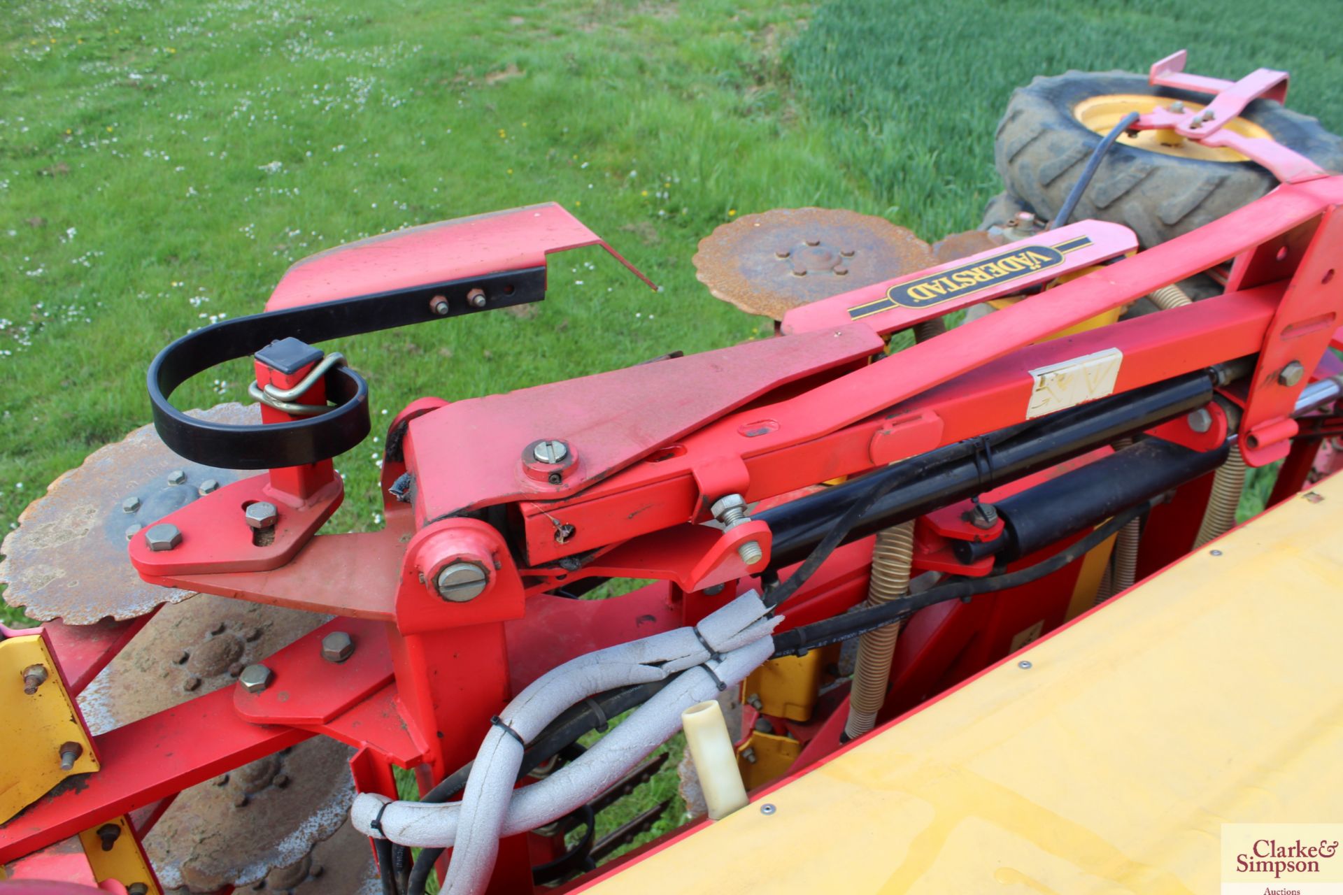 Vaderstad Rapid A600S 6m System Disc trailed drill. Serial number 12469. 3,401Ha. With radar, - Image 30 of 35