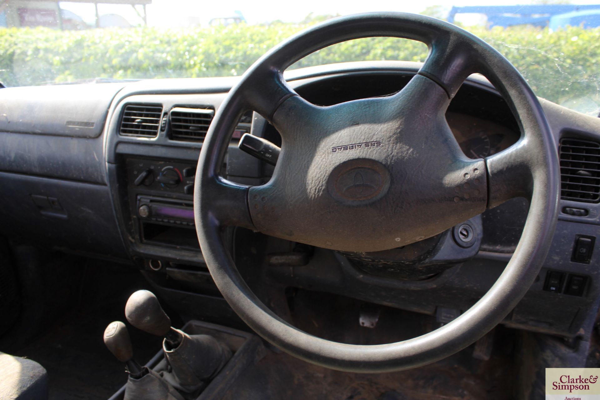 Toyota Hilux EX 270 D-4D double cab pick-up. Registration AF02 EVU. Date of first registration 17/ - Image 24 of 29