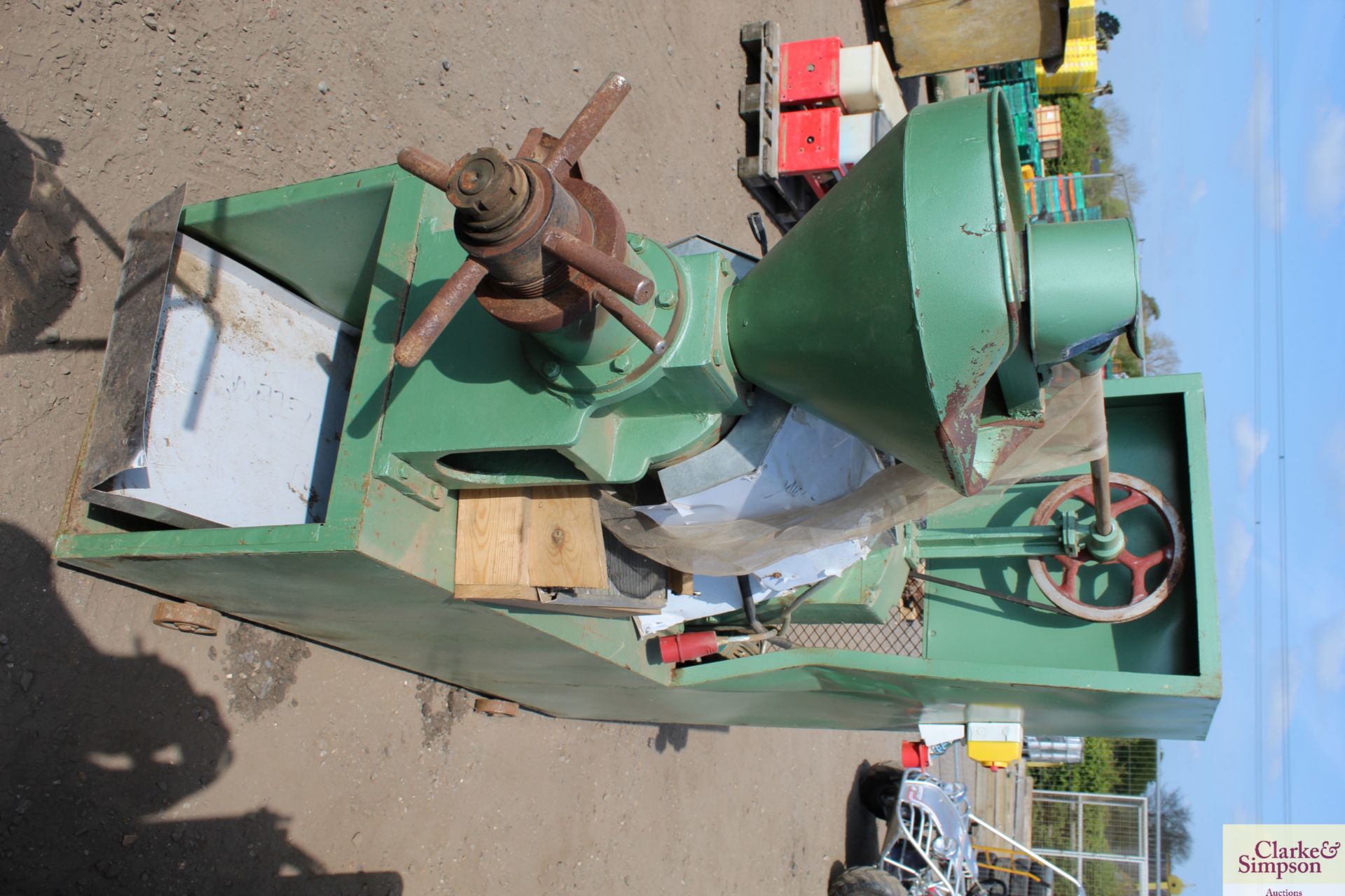 3ph oil seed press. V - Image 4 of 8