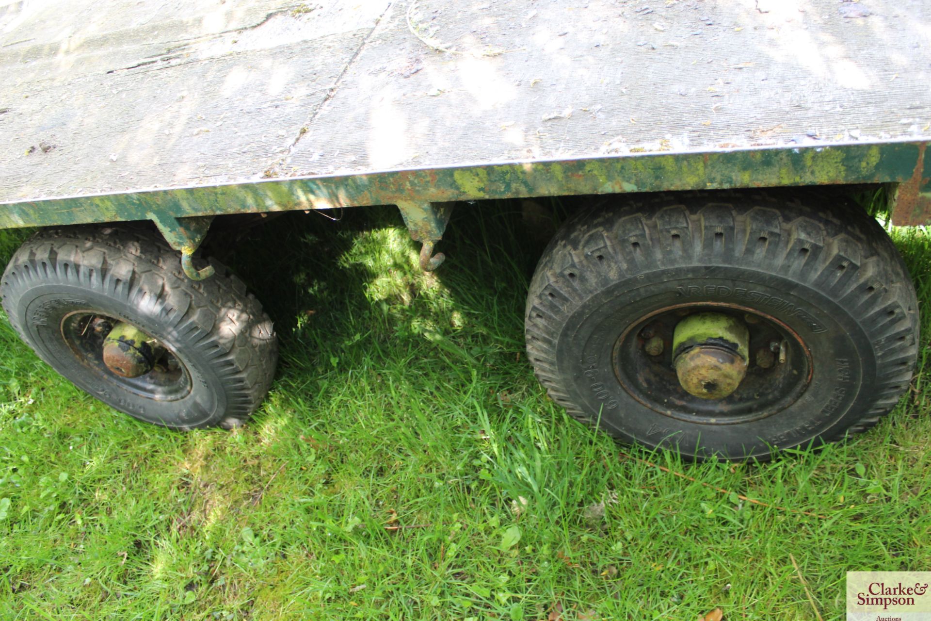 Twin axle 16ft trailer. - Image 6 of 12