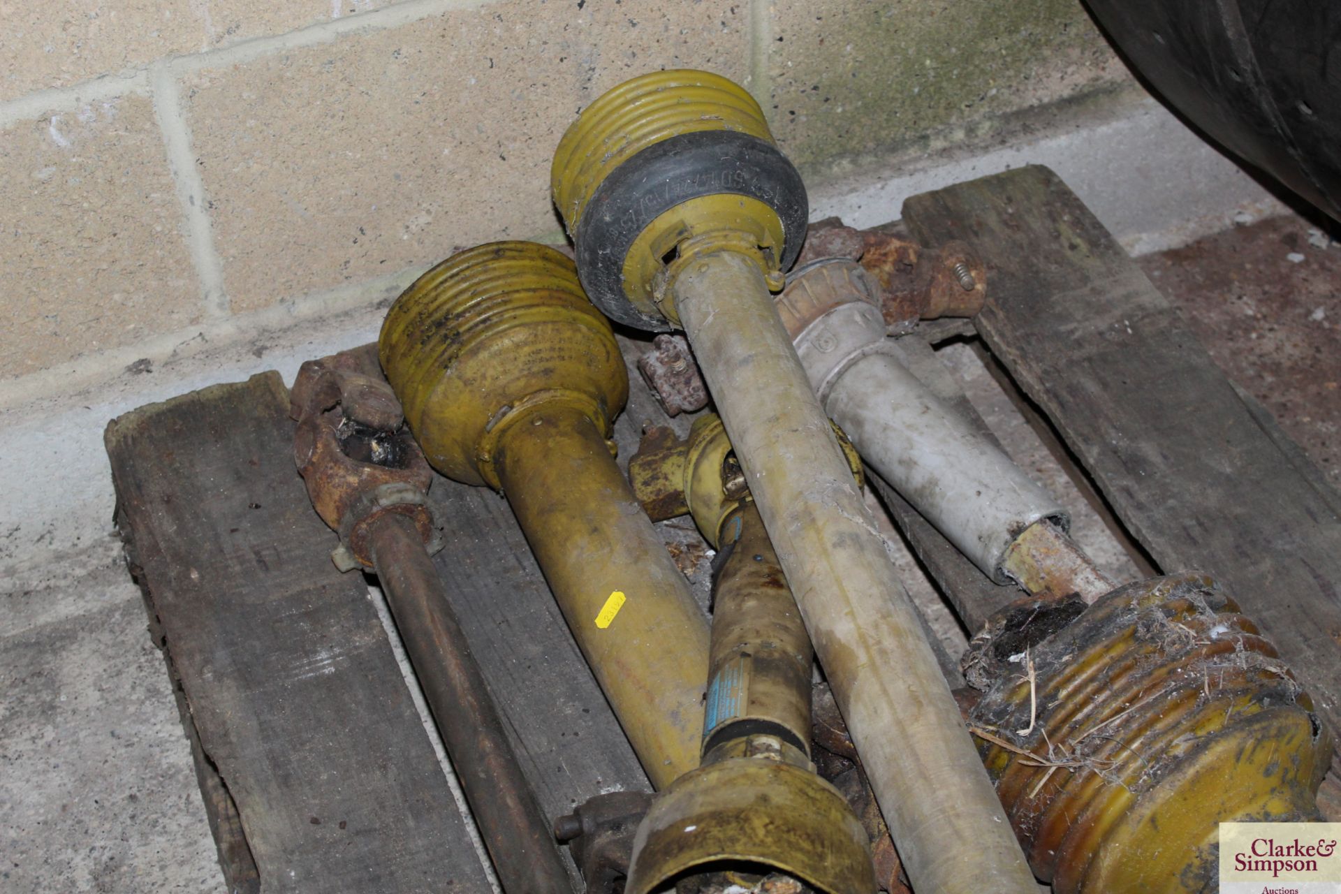Quantity of PTO shafts. - Image 2 of 3