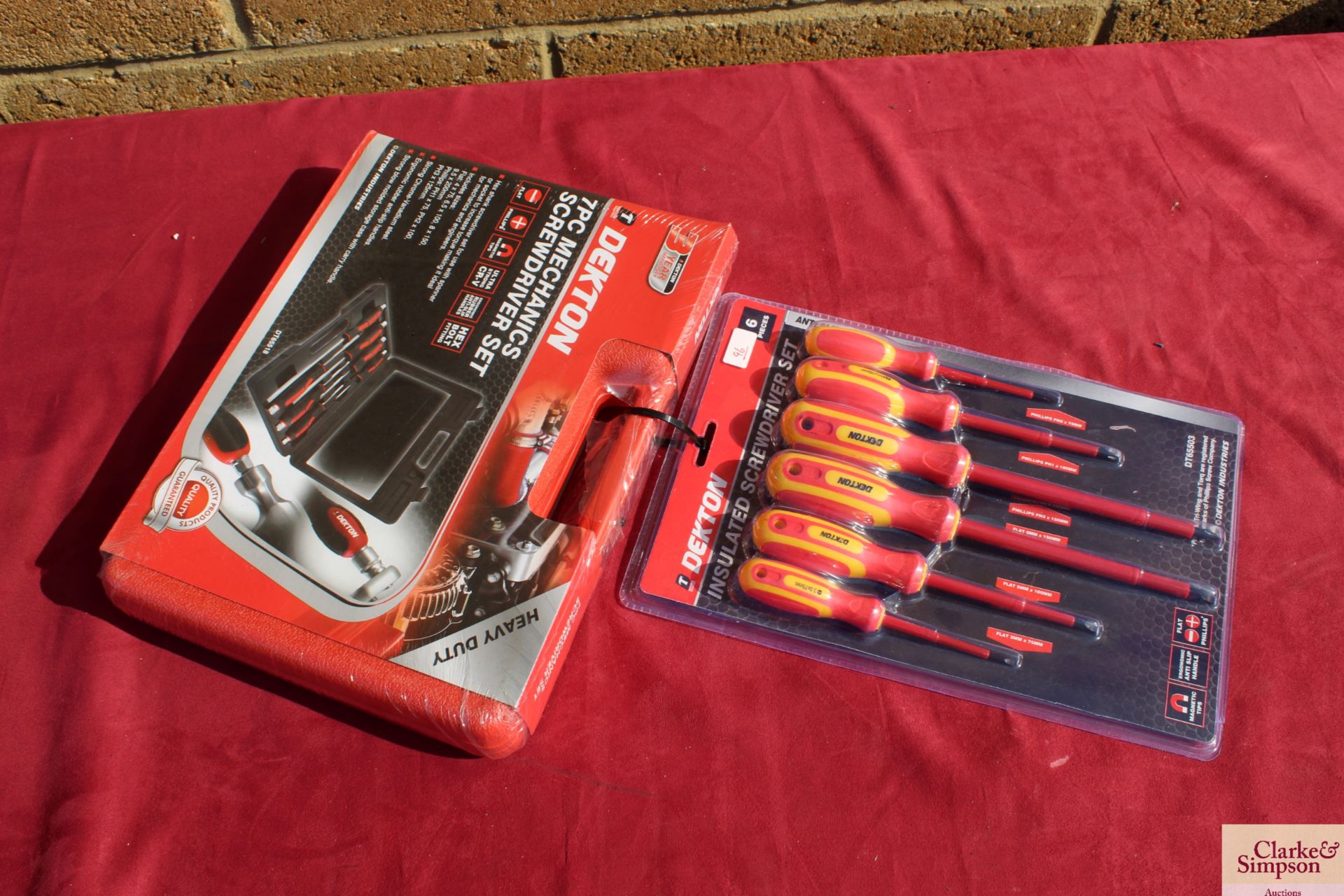 2 Screwdriver Sets (14). V