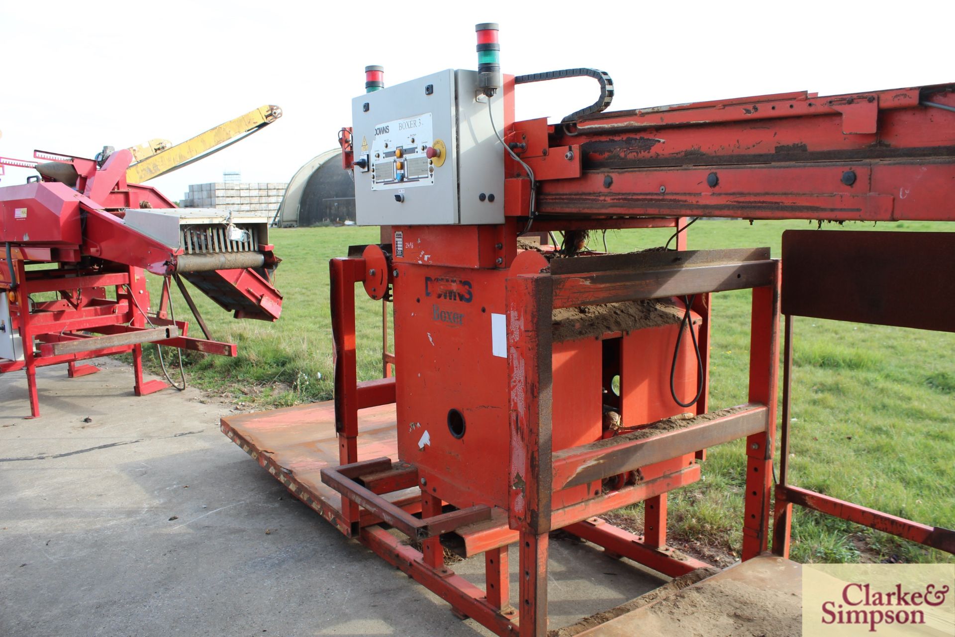 Downs Boxer 3 double box filler. V [Located Rendlesham, 5-minute drive from Auction Centre] - Image 2 of 16