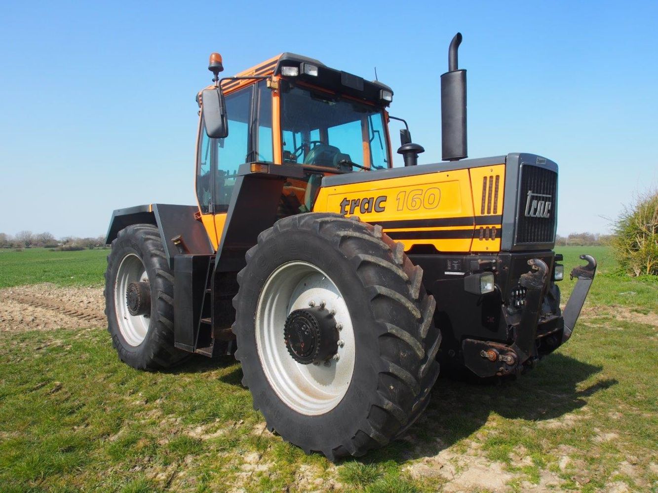 Timed Online Collective Sale of Tractors, Plant, Vehicles, Trailers, Machinery, Tools & Spares