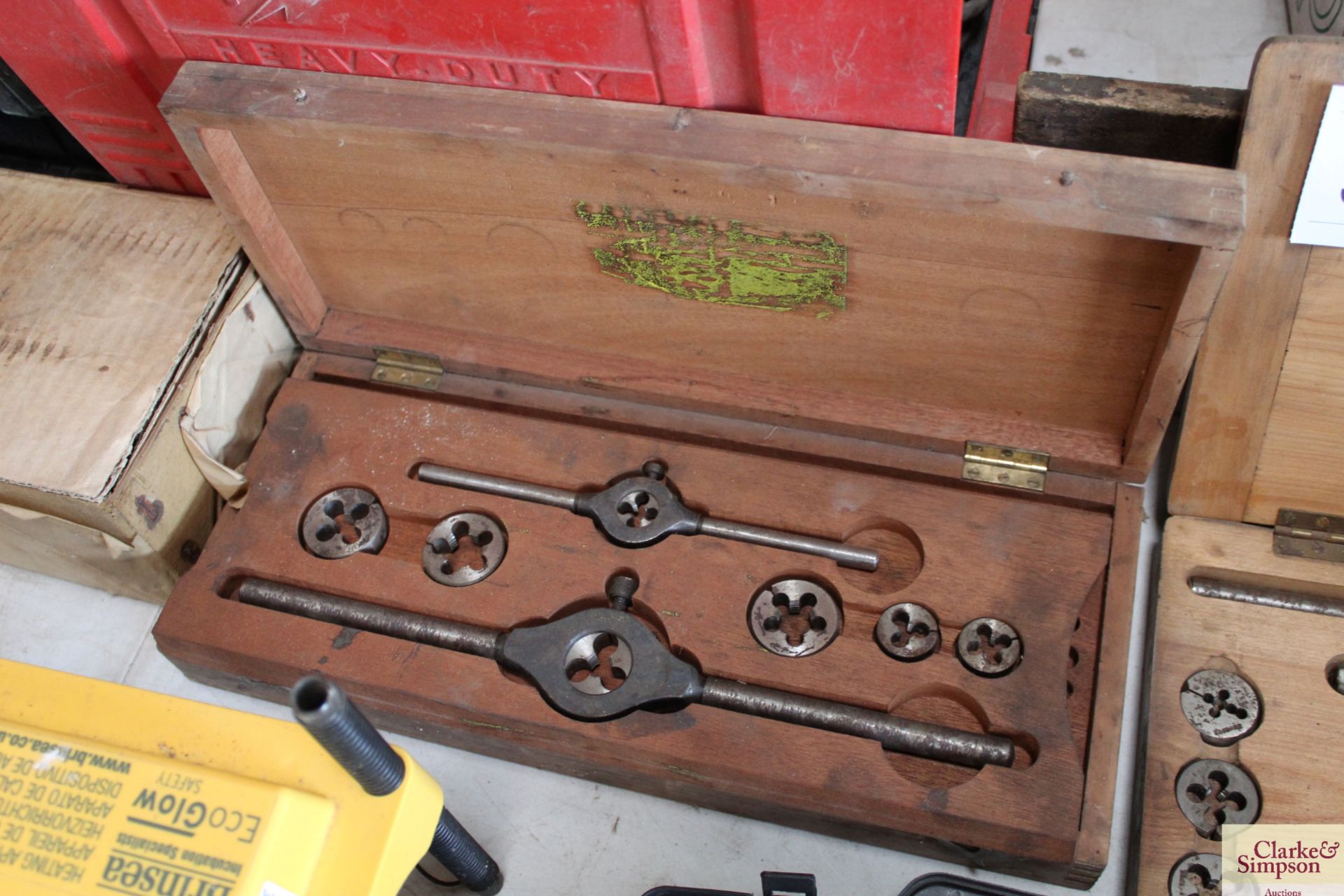 2x wooden cased tap and die sets. - Image 4 of 5