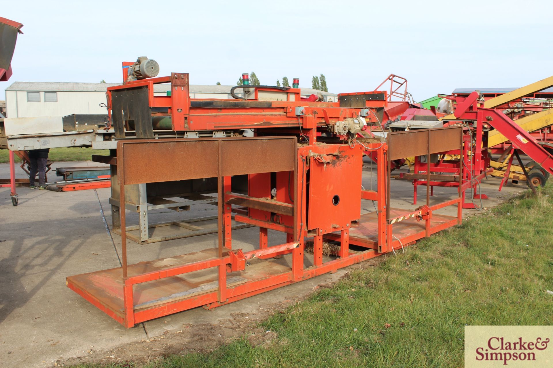 Downs Boxer 3 double box filler. V [Located Rendlesham, 5-minute drive from Auction Centre] - Image 5 of 16