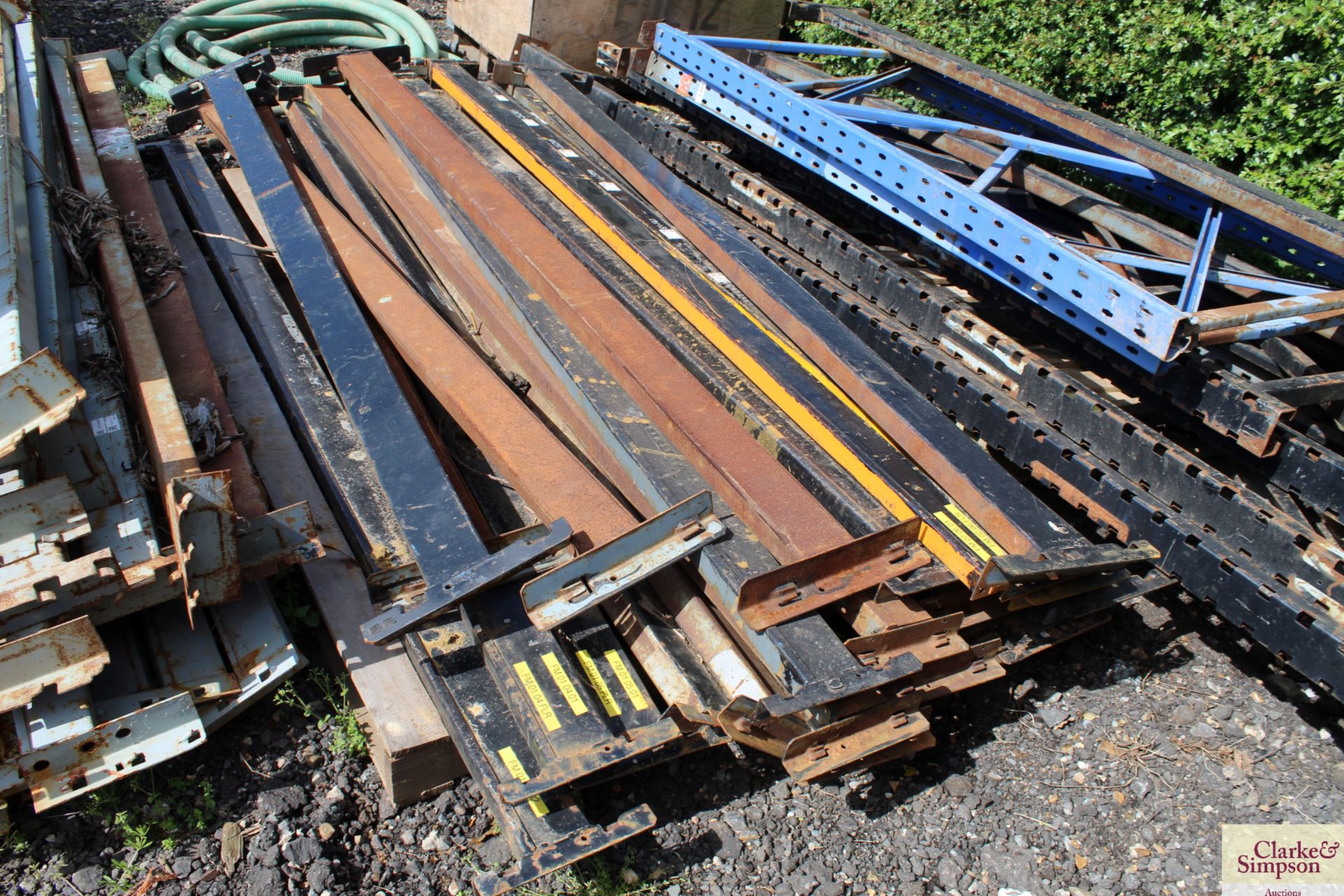 Large quantity of pallet racking. V - Image 6 of 8