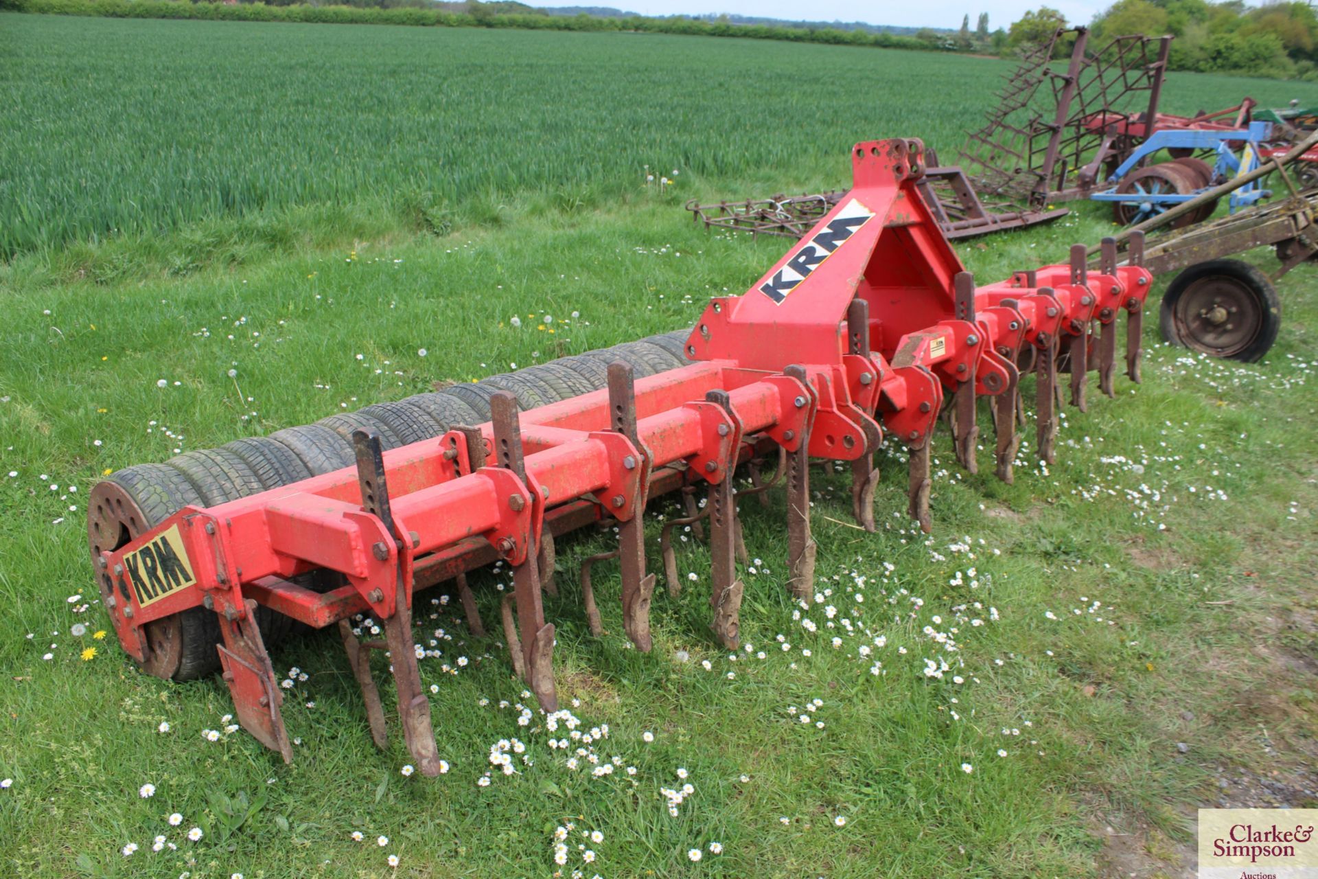 KRM 4m DrillMate. With rigid tines, pigtail tines and tyre packer. V - Image 4 of 13