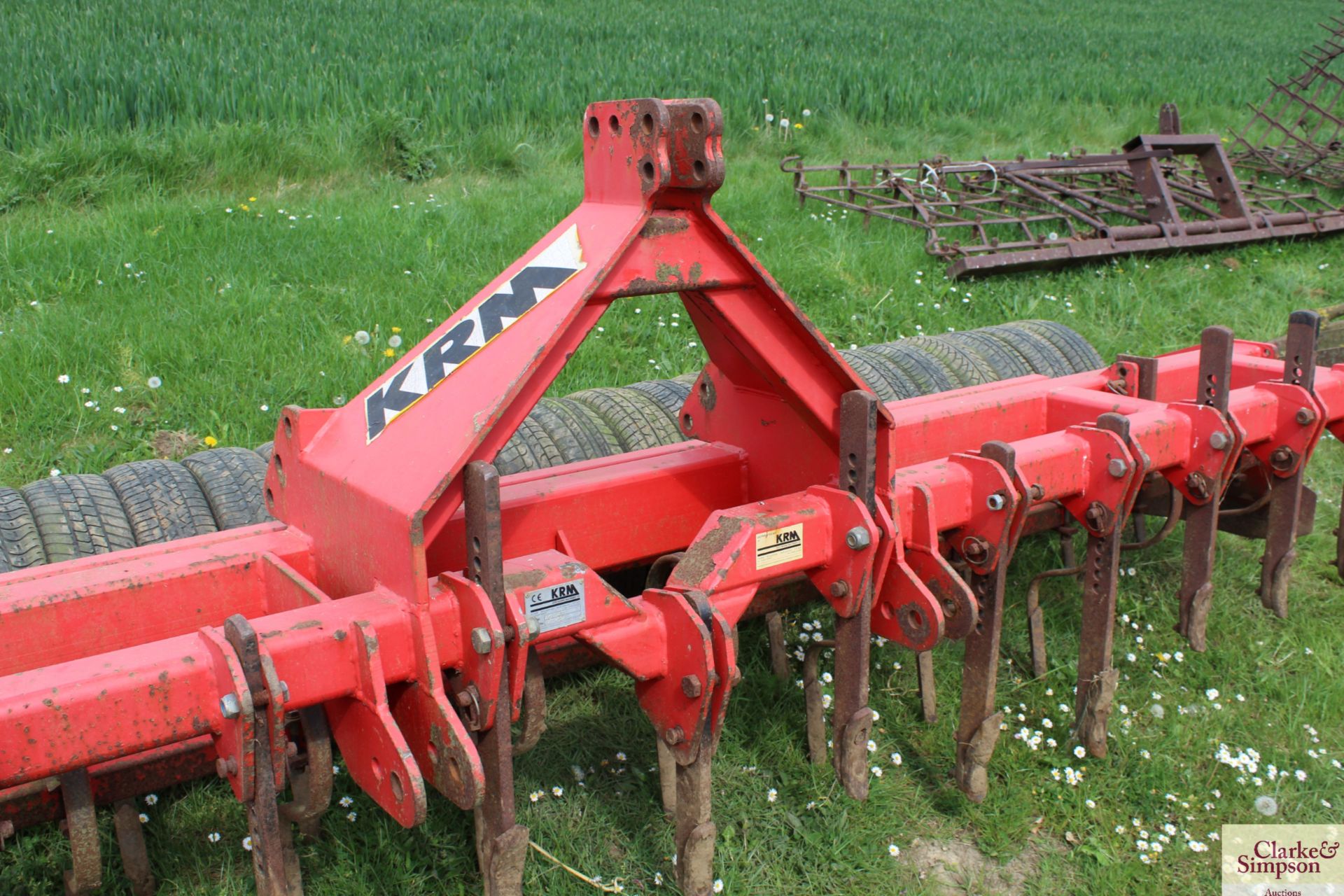 KRM 4m DrillMate. With rigid tines, pigtail tines and tyre packer. V - Image 5 of 13