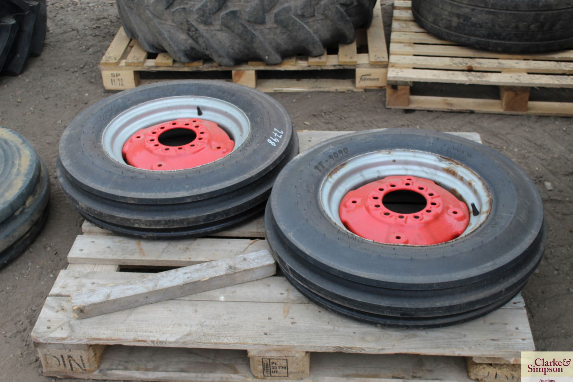 2x 6.00x16 MF 135 front wheels and tyres. V