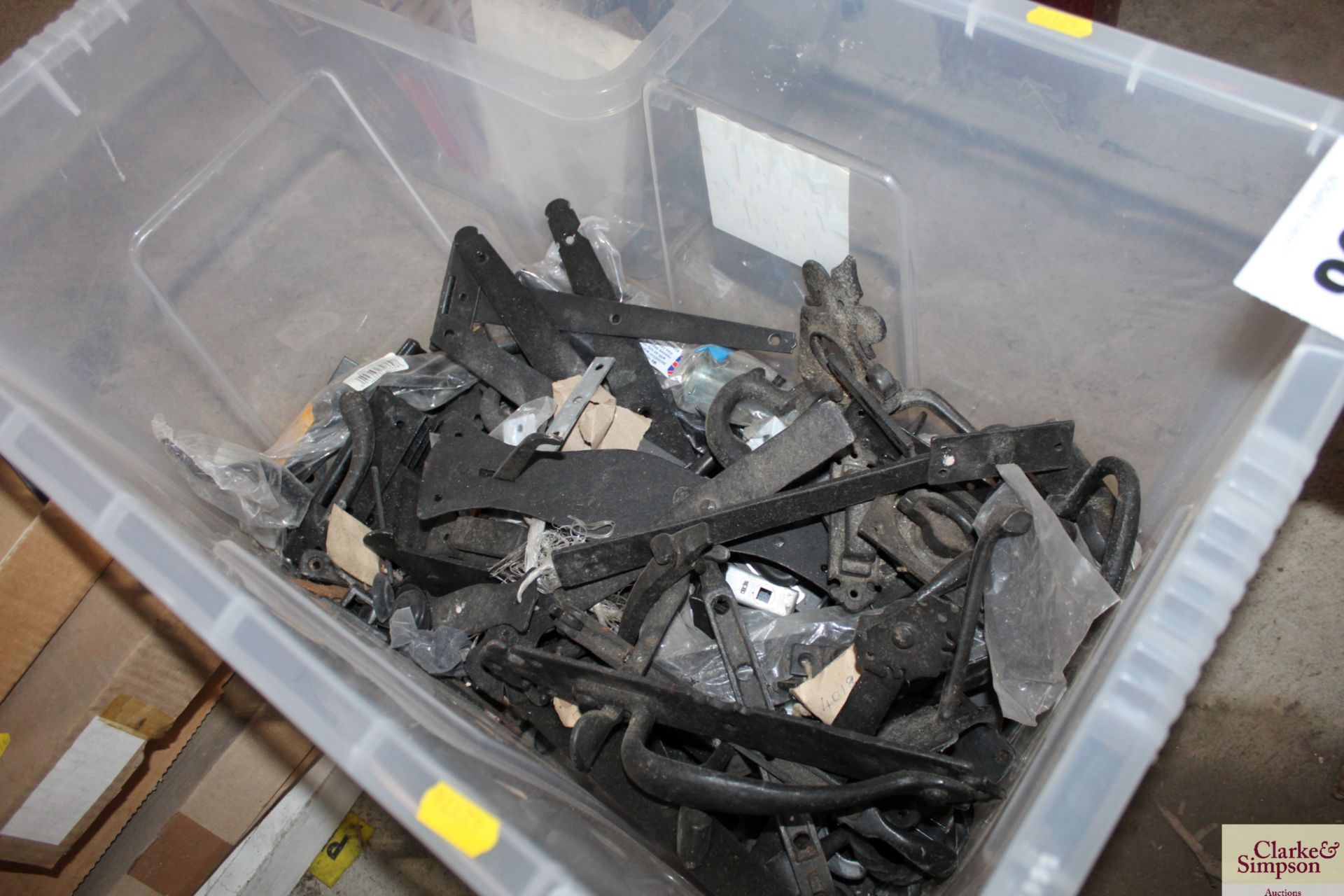 Large box of assorted blank antique tee hinges, thumb latches, large quantity of assorted pressed - Image 3 of 4
