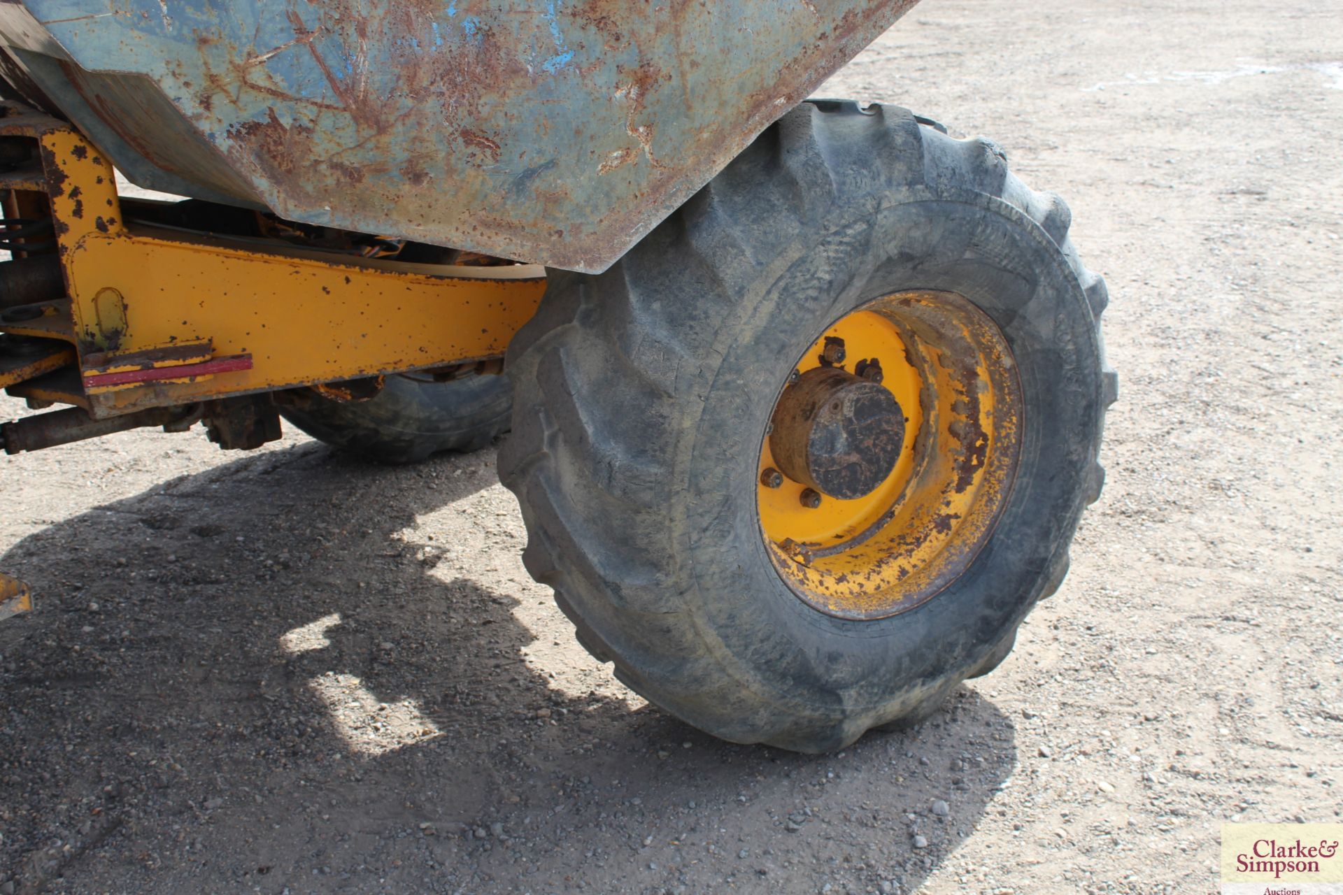 Barford SK10000 10T 4WD dumper. 2006. Serial number SK10255/SYTK1182. 500/60-22.5 wheels and - Image 22 of 33