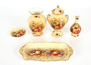 Five pieces of Aysnley "Orchard Gold" pattern china