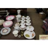 A quantity of various china to include Royal Worce