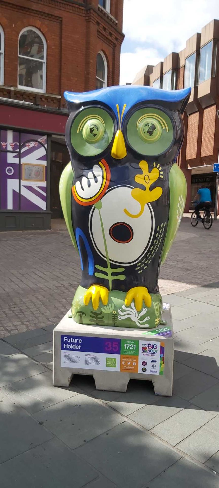 Future Holder by Indigo Price. Sponsored by East of England Co-Op. - Image 5 of 8