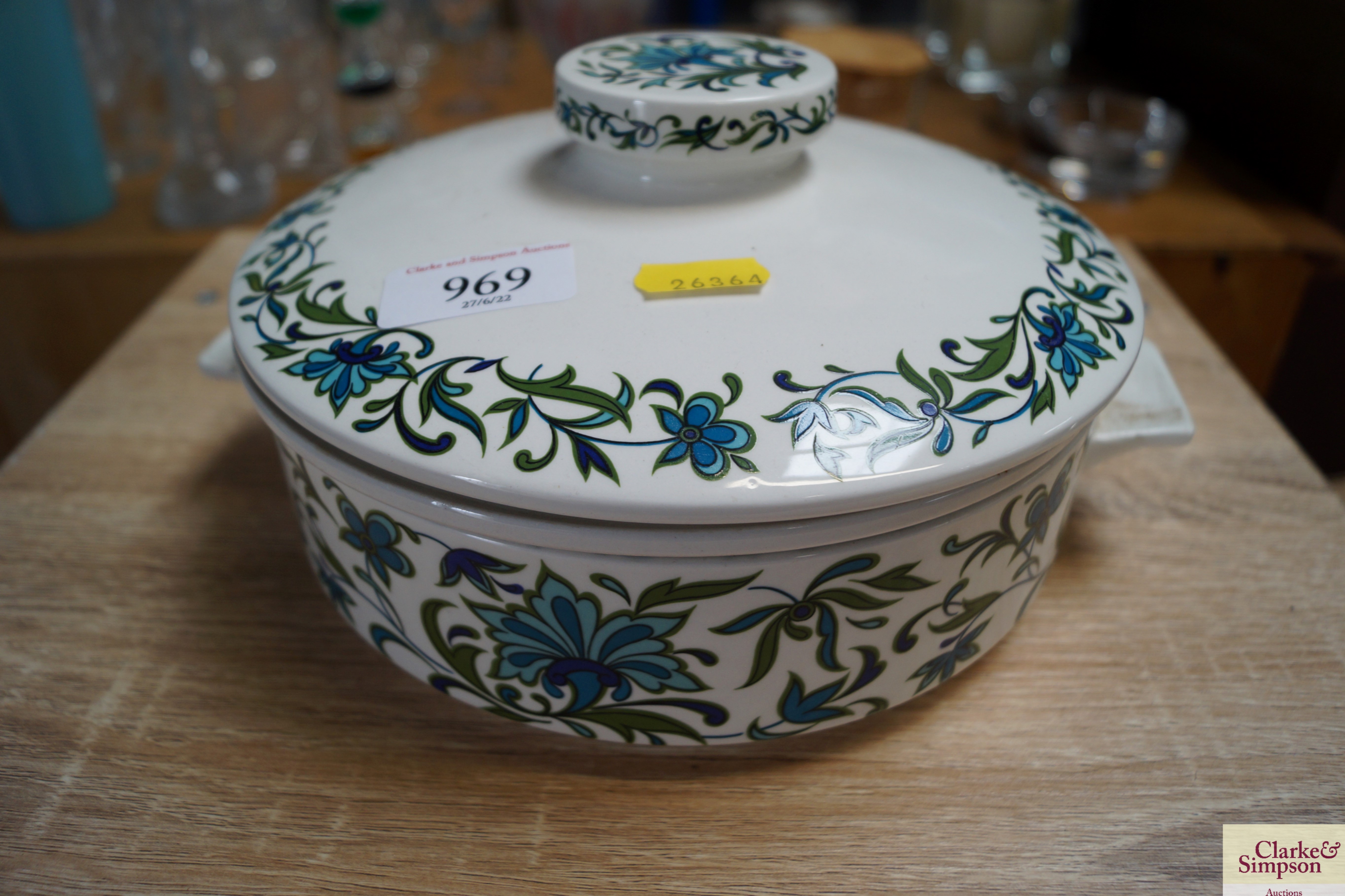 A midwinter Spanish garden tureen and cover