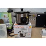 A Morphy Richards slow cooker