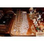 A suite of game bird decorated glassware and other
