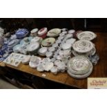 A collection of various porcelain tea and dinnerwa