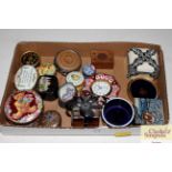 A box of miscellaneous porcelain and enamel patch