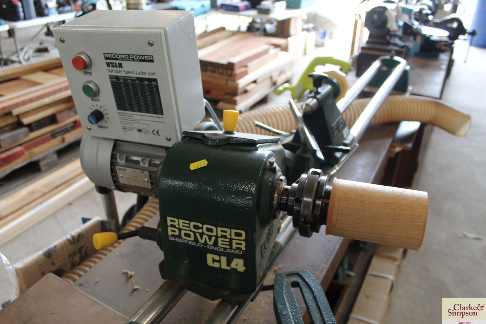 Record Power CL4 240v 36in solid bar bed wood turning lathe with Record Power Variable Speed Lathe - Image 11 of 18