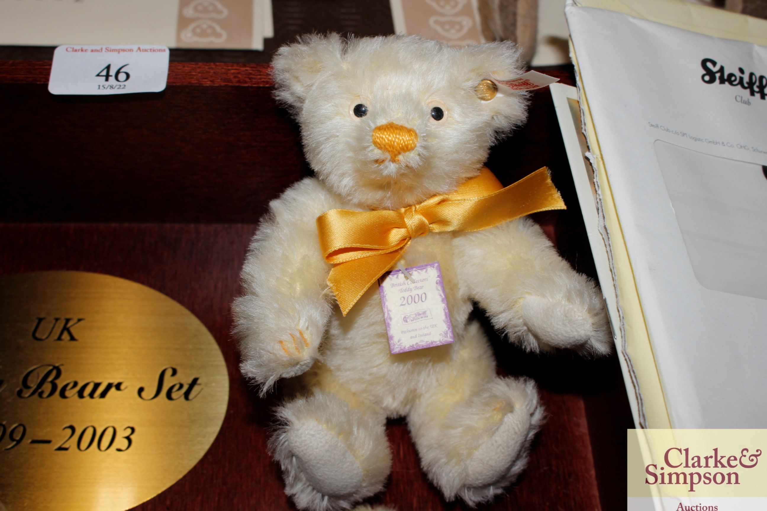 A Steiff UK Baby Bear set 1999-2003 - Image 5 of 9