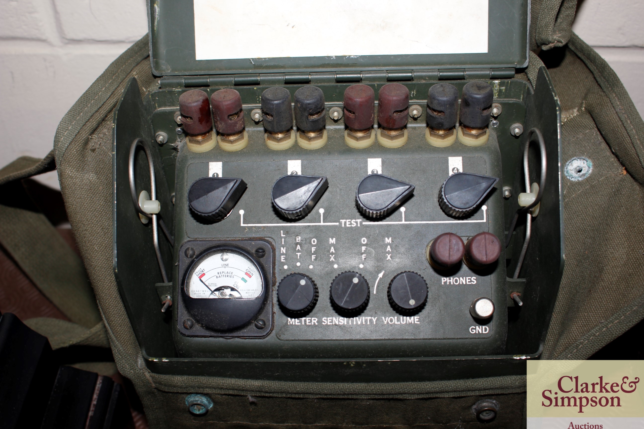 A Sizmig Motion detector from the Vietnam War, wit - Image 7 of 8