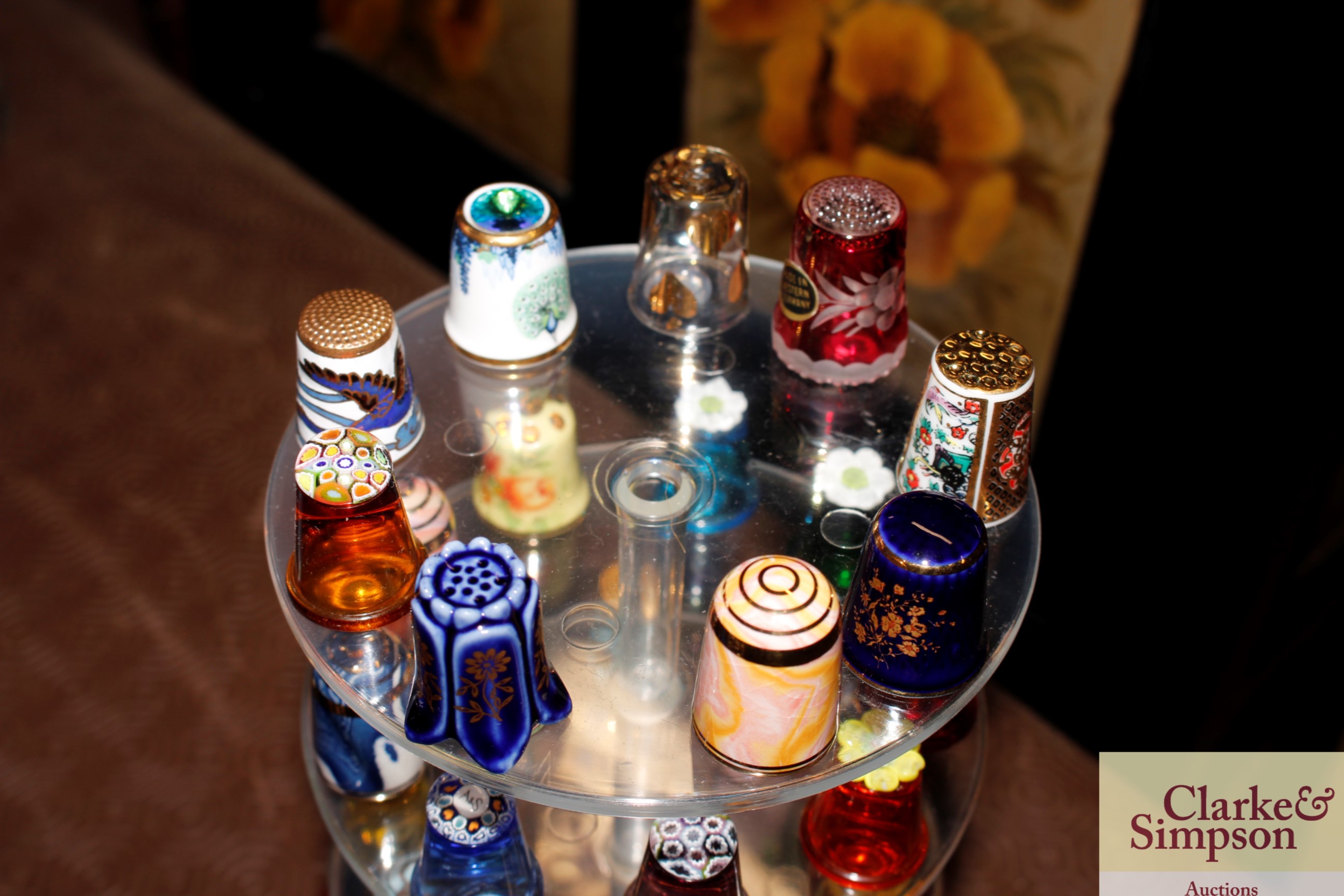 A display of various porcelain glass and other thi - Image 2 of 6