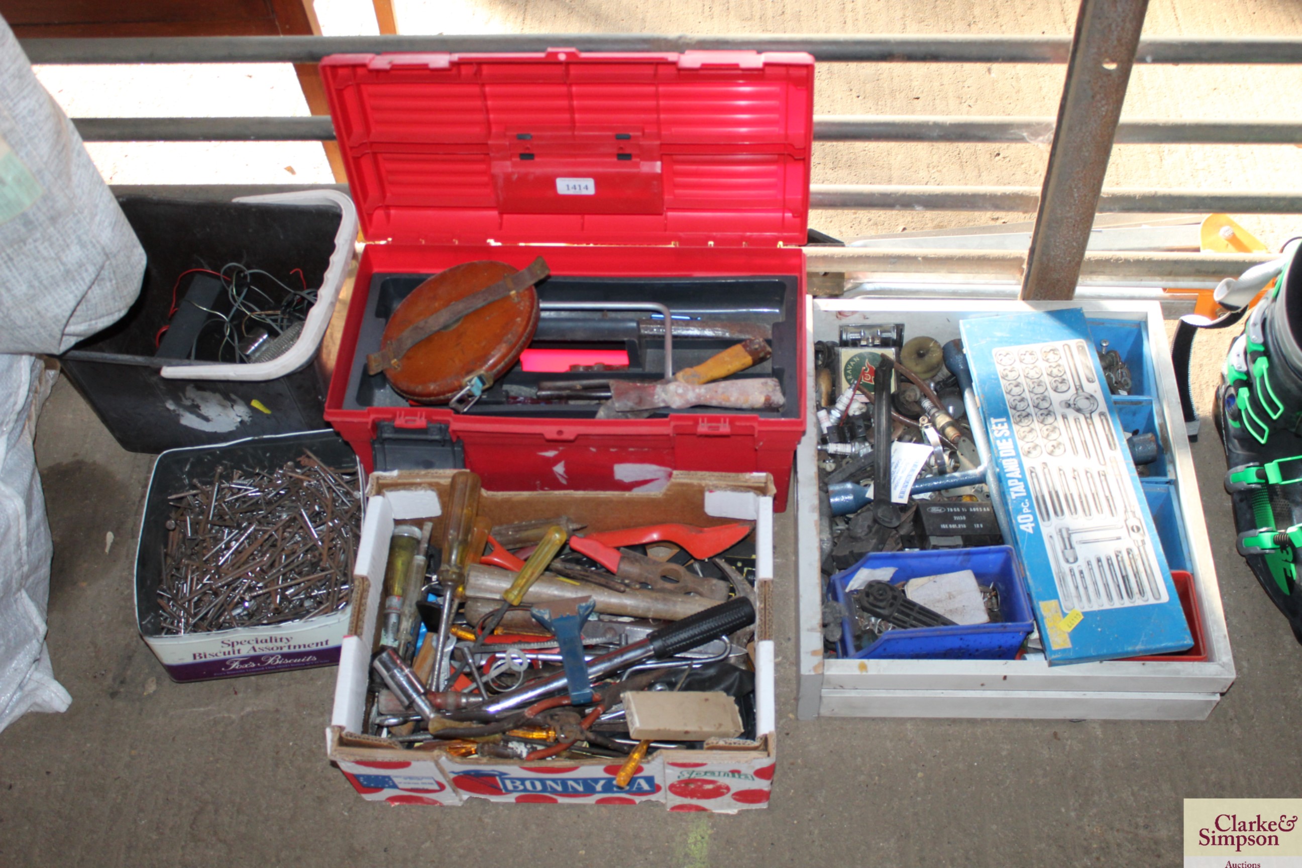 A large quantity of tools and nails