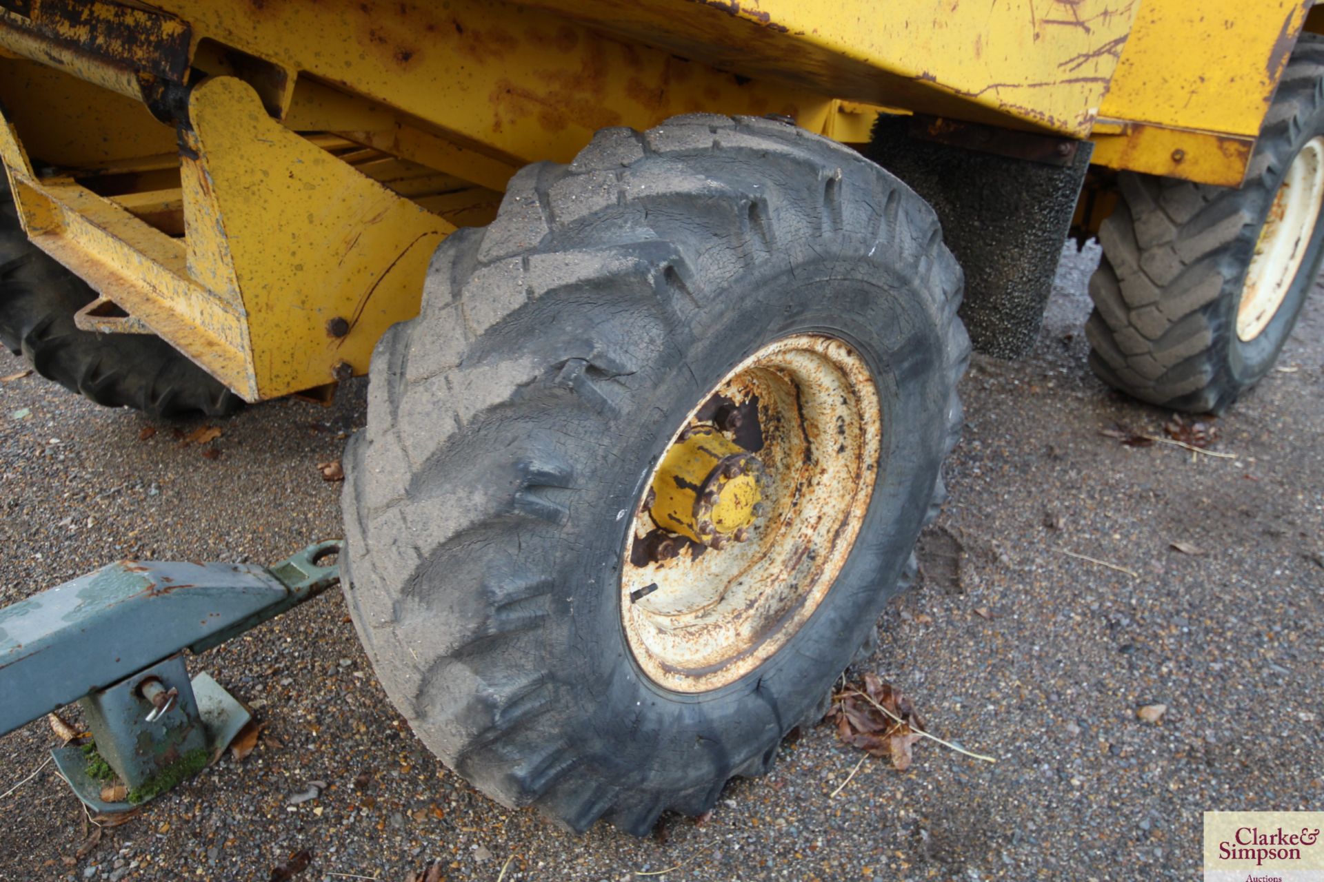 Sanderson Winget 4B 3000 4WD dumper. Serial number L4B34900715. 12.6-18 wheels and tyres. With - Image 6 of 26