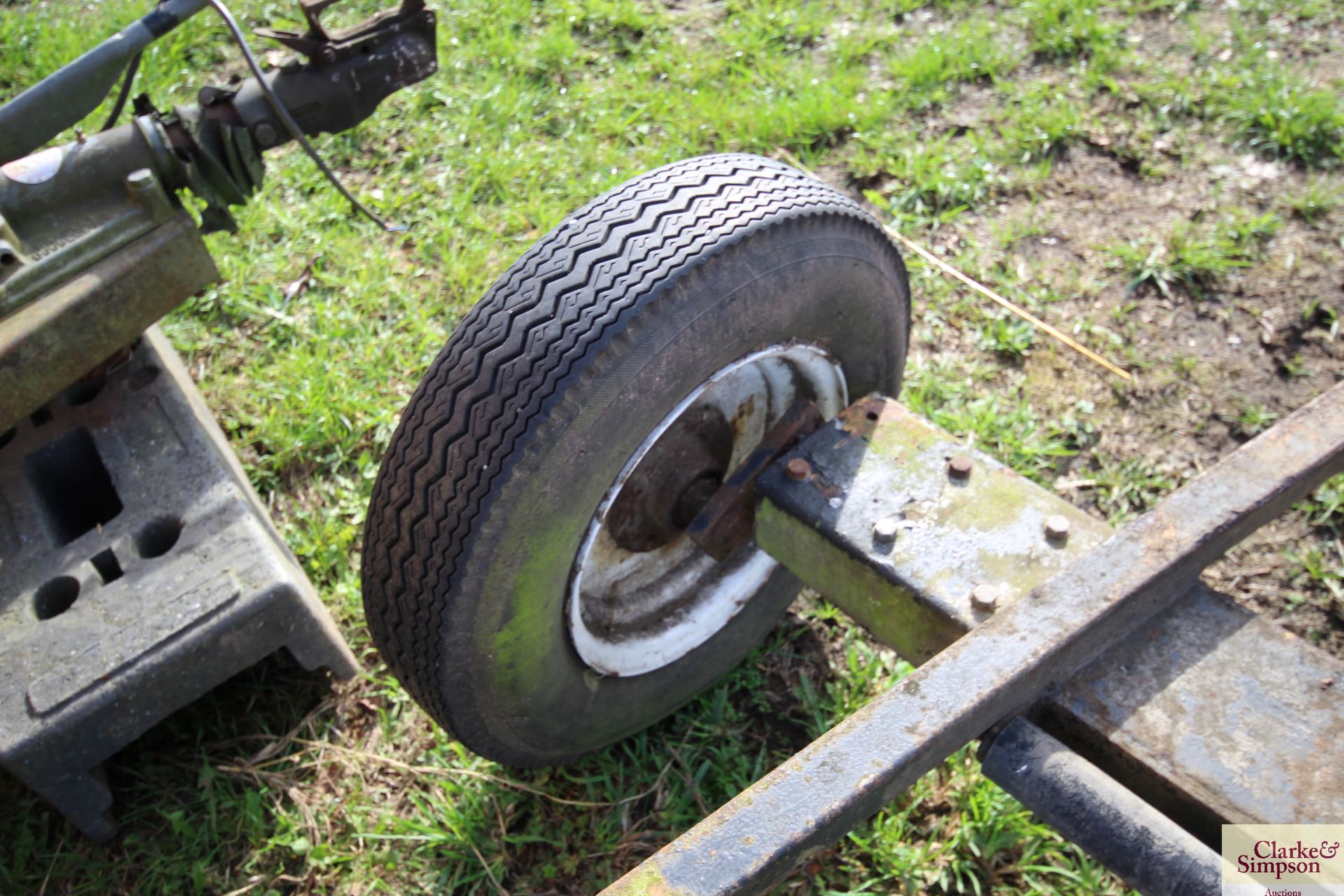 Boat trailer frame. - Image 4 of 5