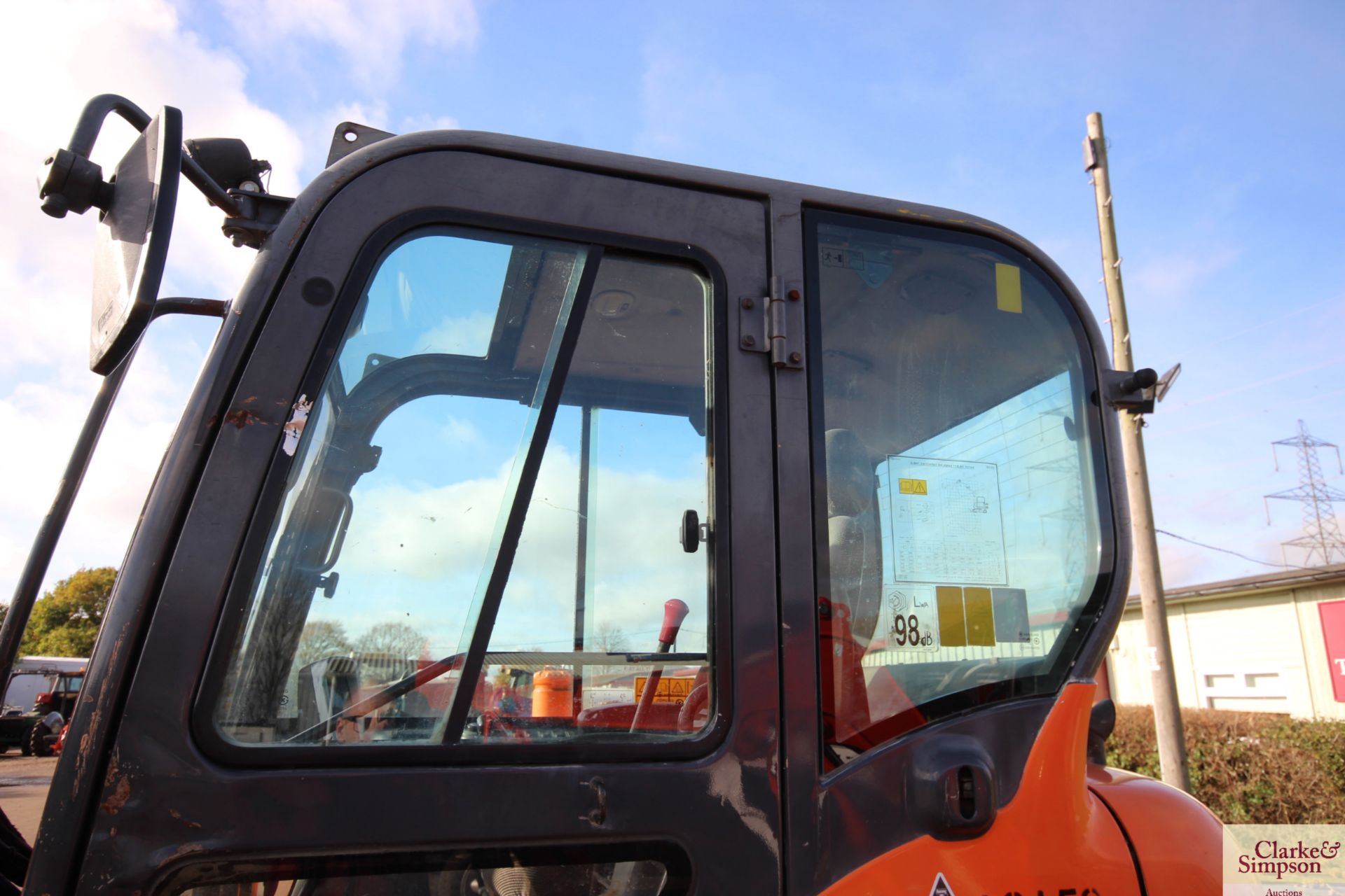 Doosan DX55E 5.5T excavator. 2011. 5,045 hours. Serial number 50461. With new rubber tracks 50 hours - Image 21 of 68