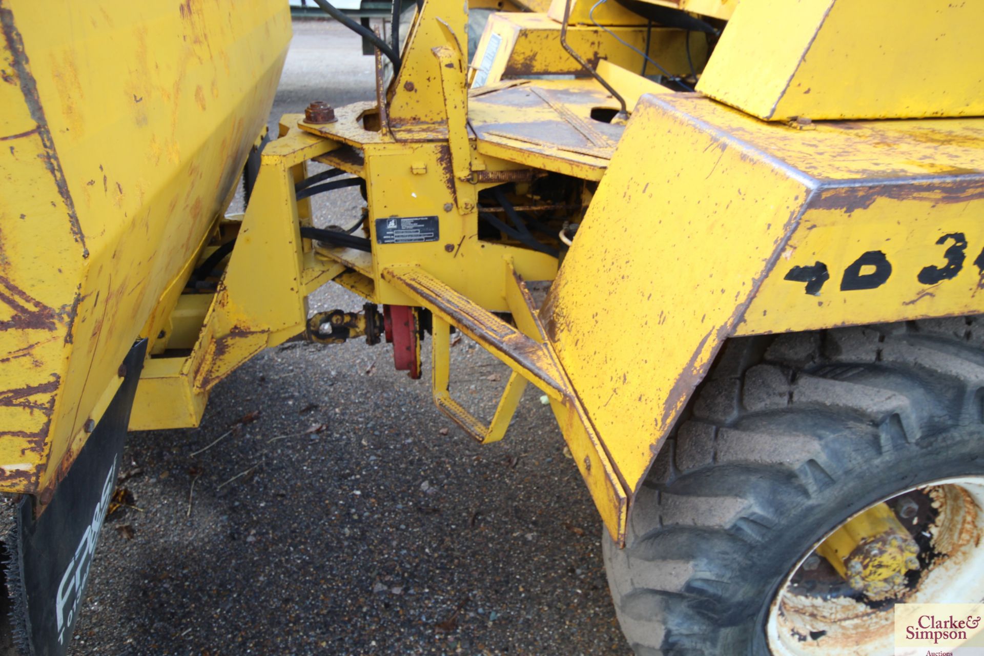 Sanderson Winget 4B 3000 4WD dumper. Serial number L4B34900715. 12.6-18 wheels and tyres. With - Image 10 of 26