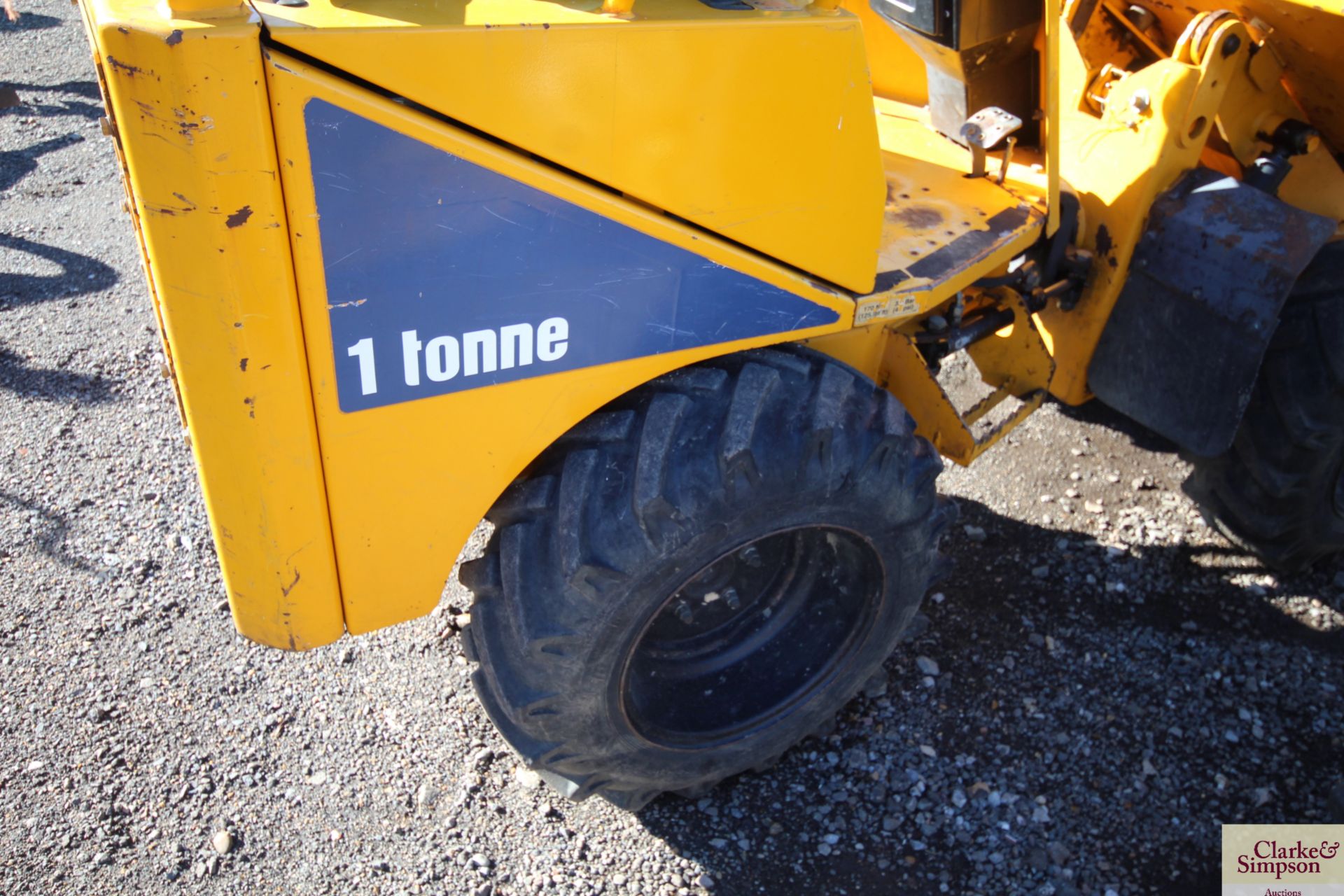 Thwaites 1T high tip 4WD dumper. 2013. 1,567 hours. 225/75-15.3 wheels and tyres. V - Image 15 of 26