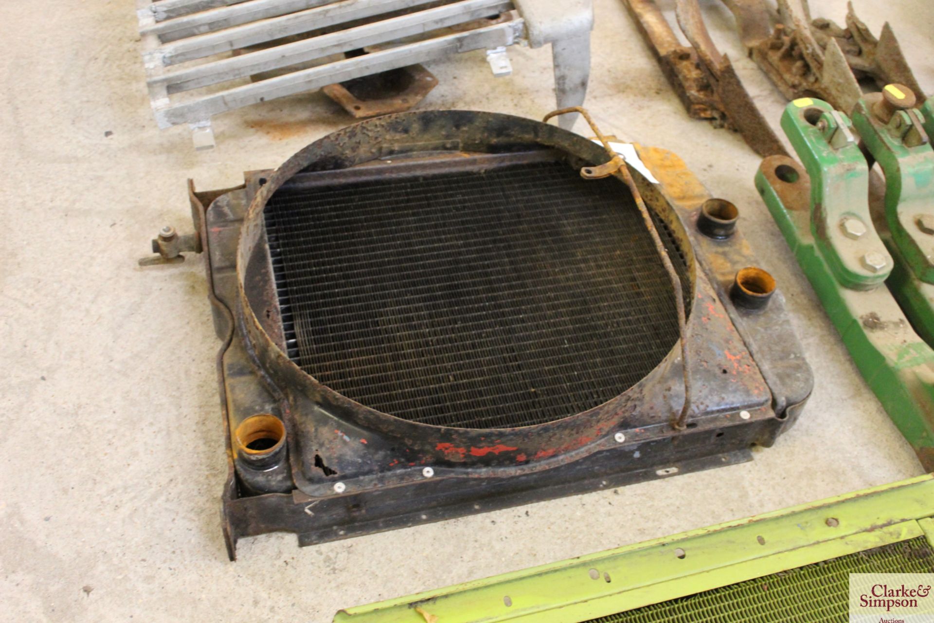 Fordson major radiator. - Image 2 of 2