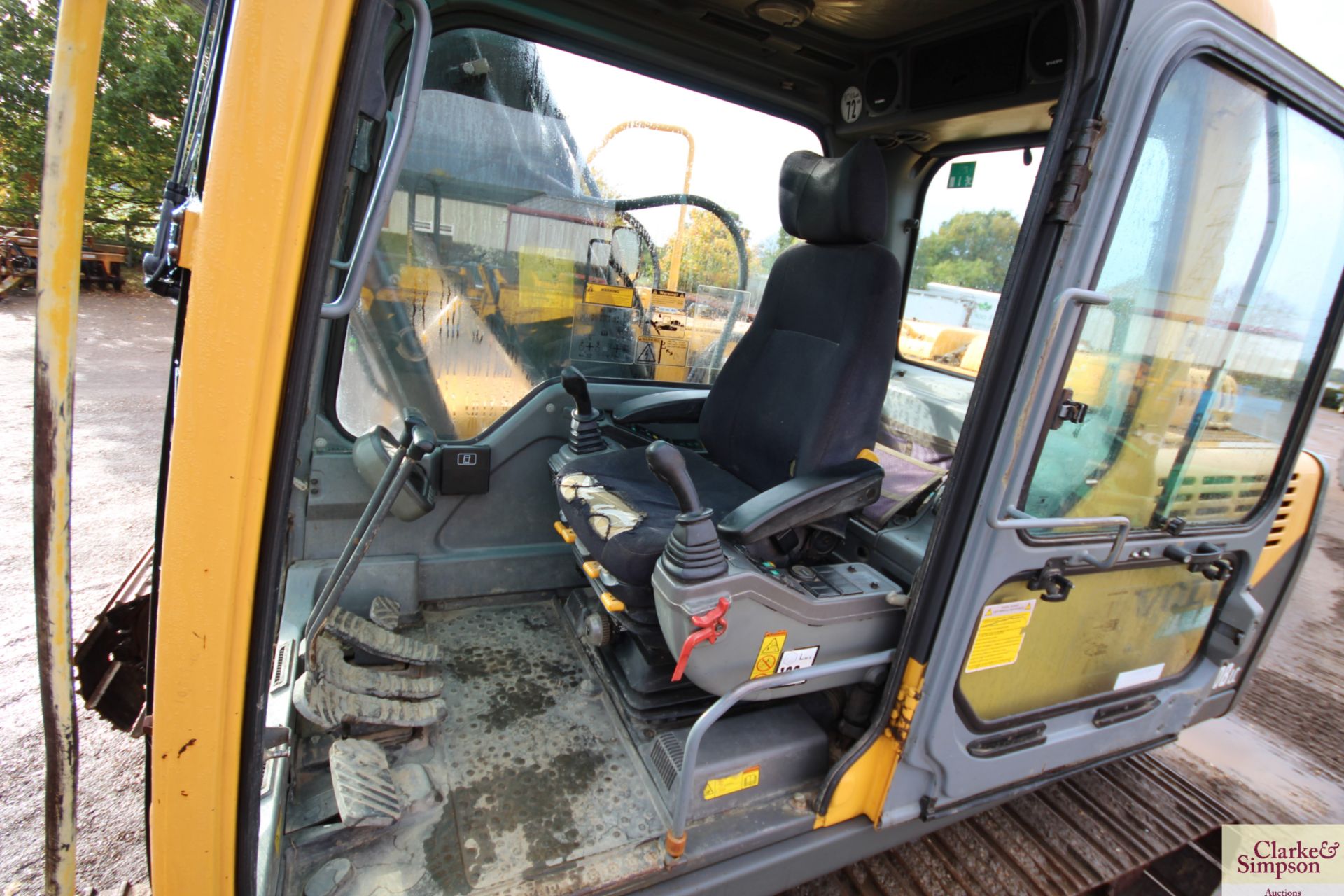 Volvo EC 140 BLC 14T excavator. 2007. 10,663 hours. Serial number VCEC140BK00012475. With quick - Image 99 of 113