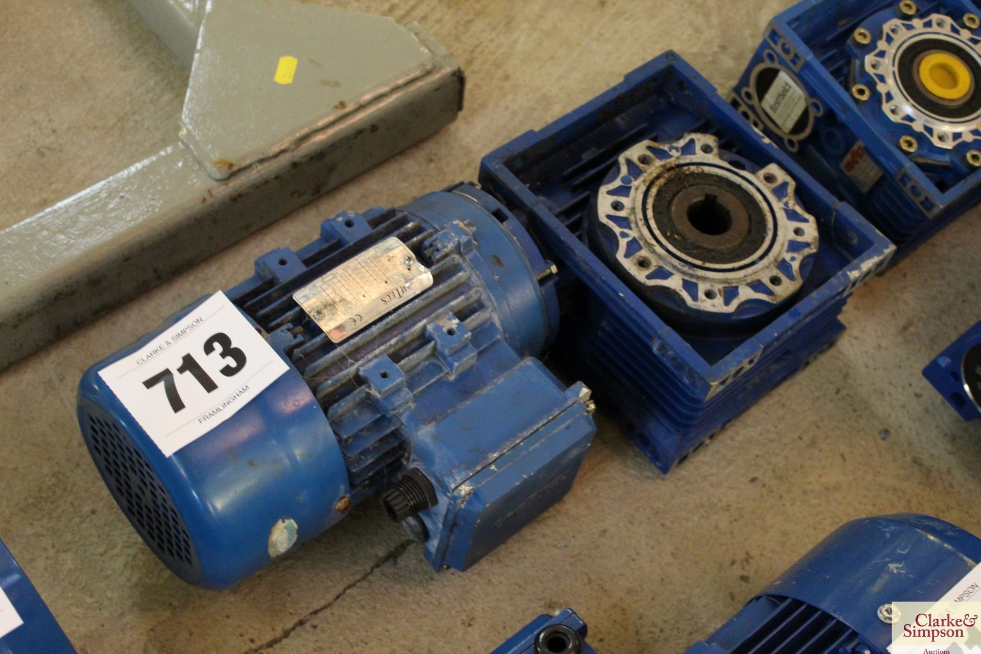 AmTecs 0.75kw electric motor and gearbox. For sale