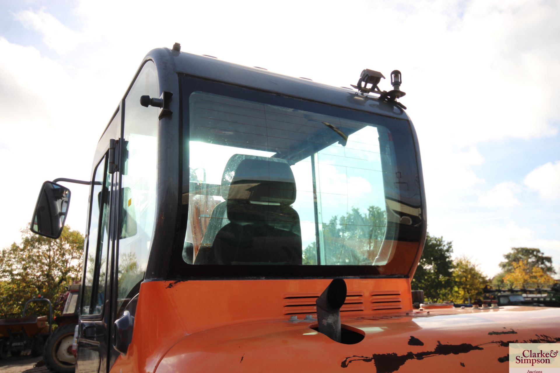 Doosan DX55E 5.5T excavator. 2011. 5,045 hours. Serial number 50461. With new rubber tracks 50 hours - Image 26 of 68