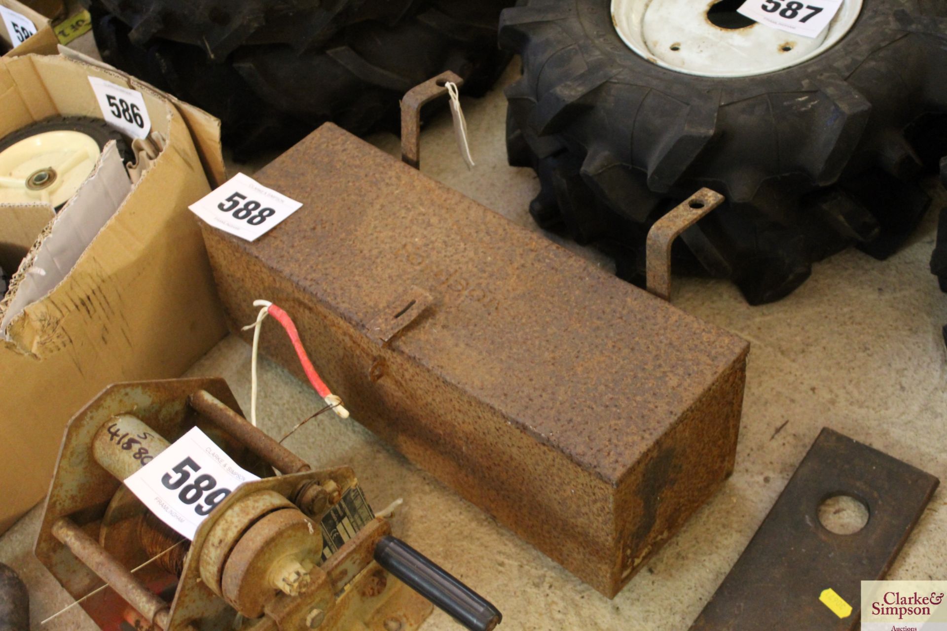 Fordson toolbox. - Image 2 of 2