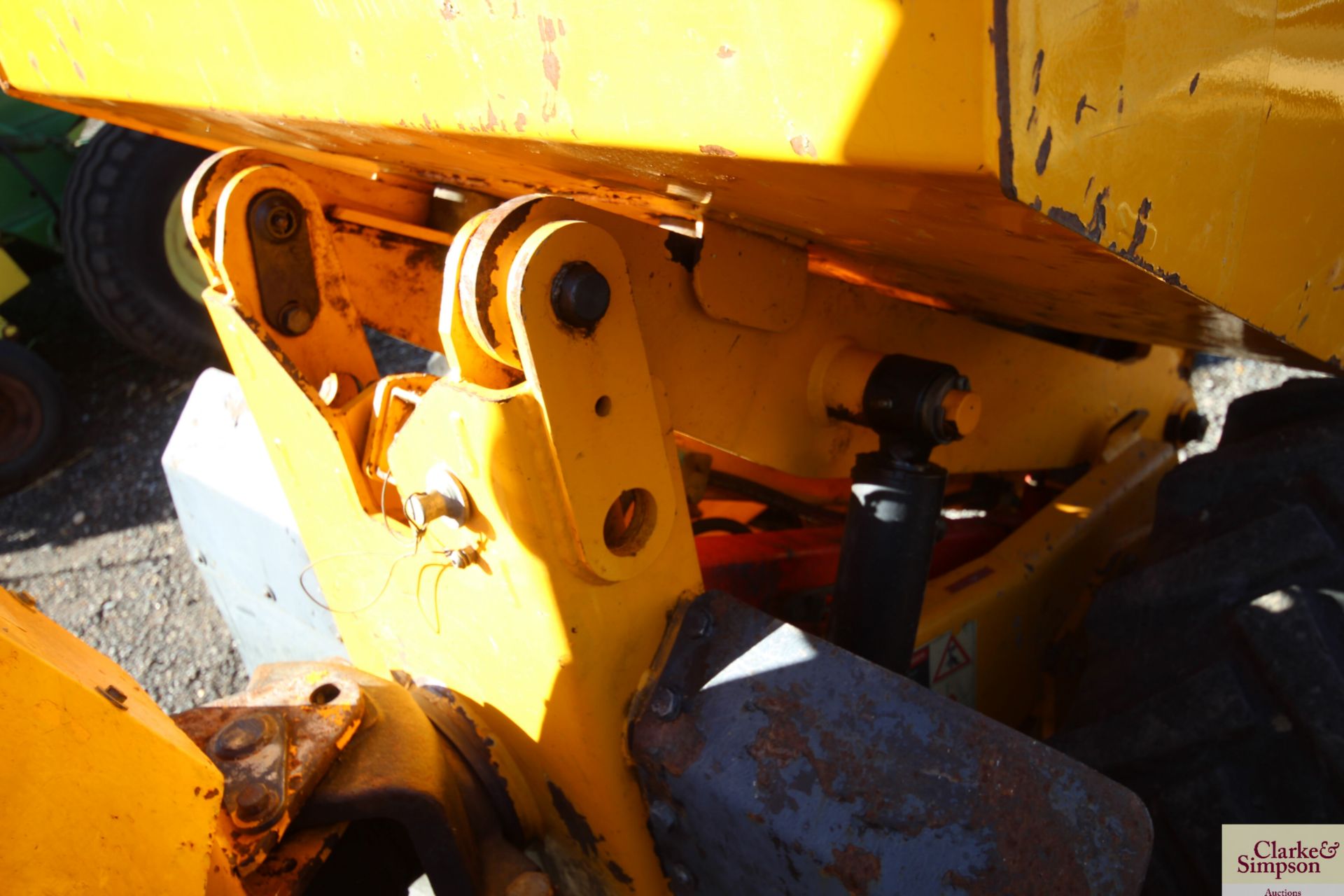 Thwaites 1T high tip 4WD dumper. 2013. 1,567 hours. 225/75-15.3 wheels and tyres. V - Image 21 of 26